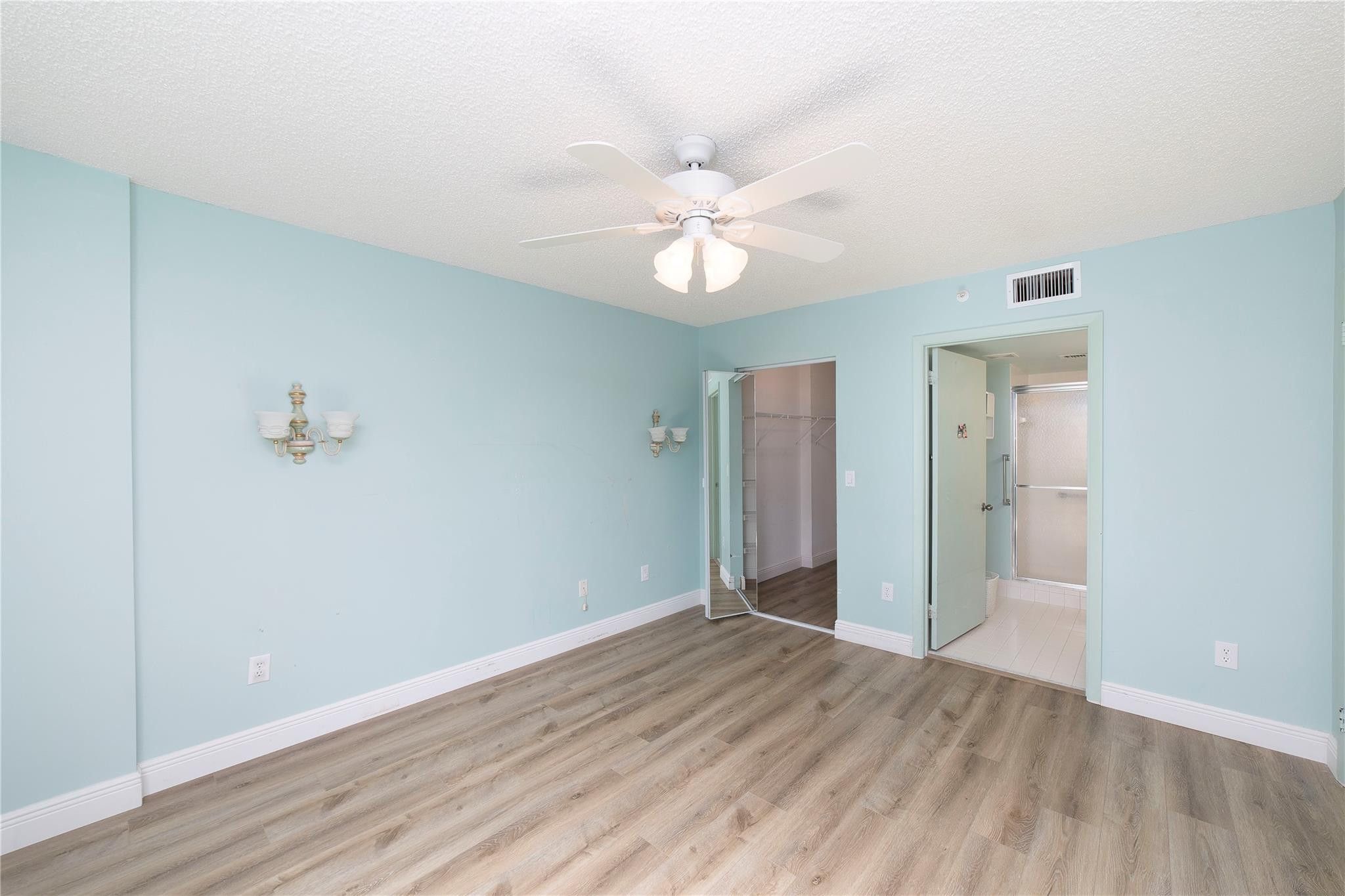 9511 Weldon Circle 414