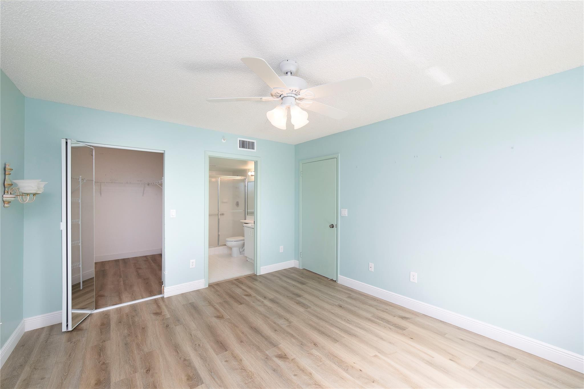 9511 Weldon Circle 414