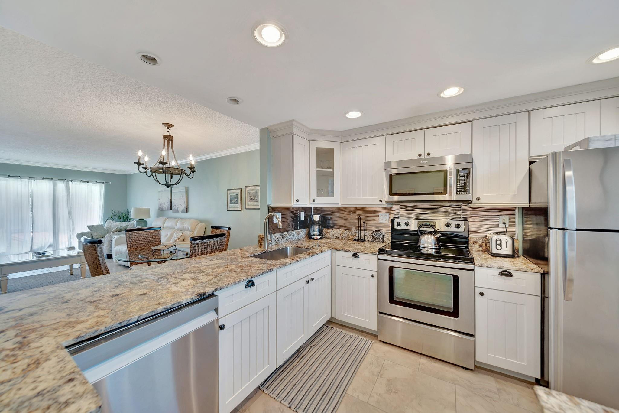 1541 S Ocean Boulevard 310, Lauderdale-By-The-Sea Unit: 310