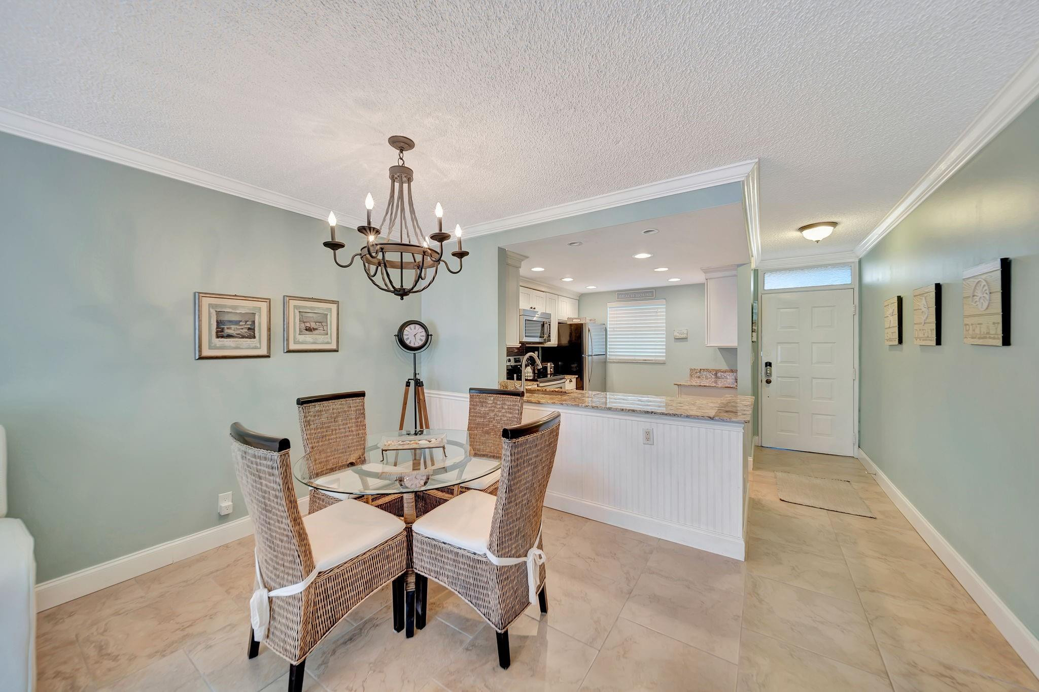 1541 S Ocean Boulevard 310, Lauderdale-By-The-Sea Unit: 310