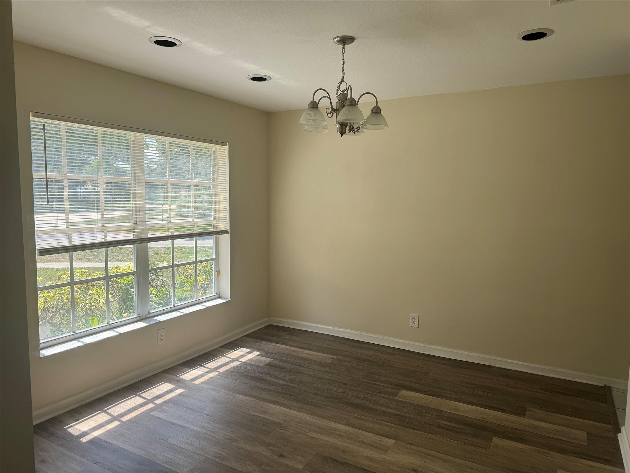 7657 Briar Cliff Circle