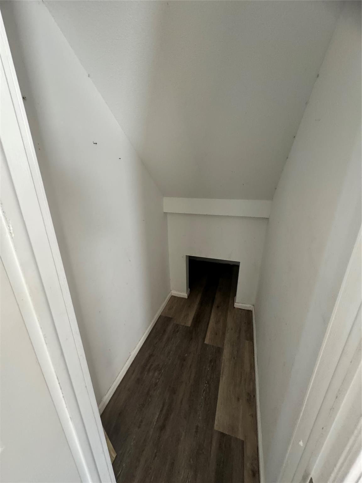 7657 Briar Cliff Circle