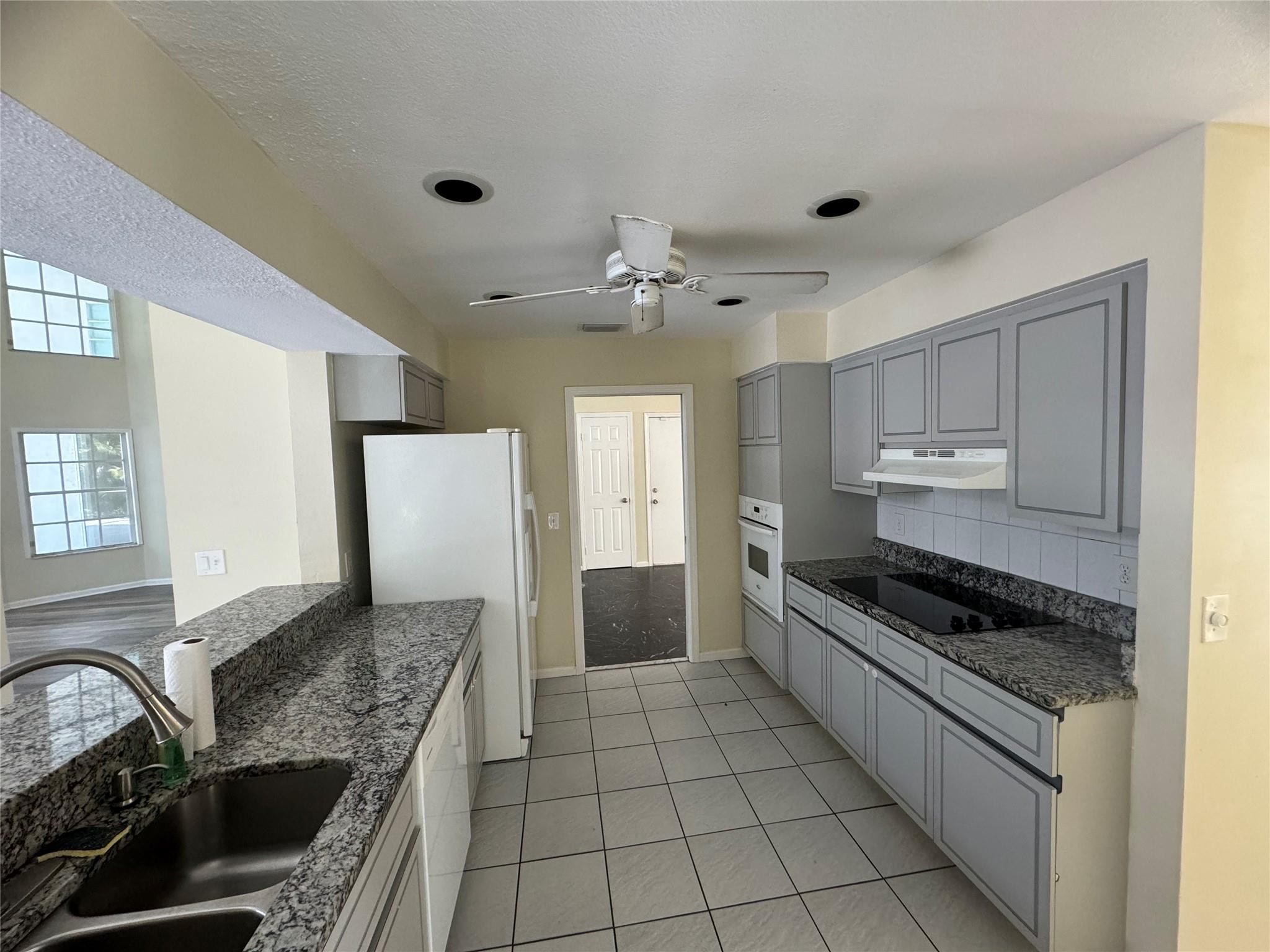 7657 Briar Cliff Circle