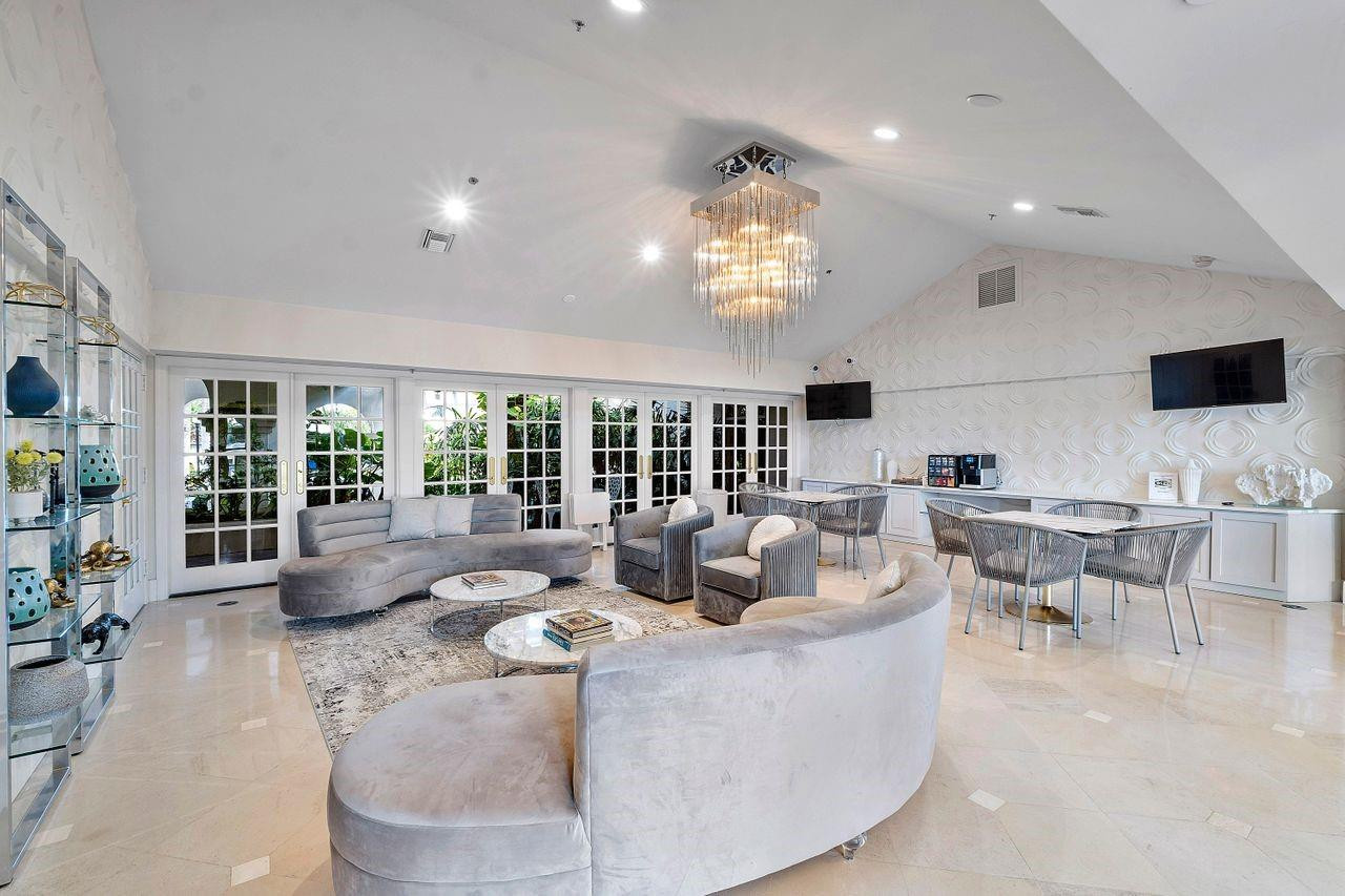 6238 NW 23rd Street