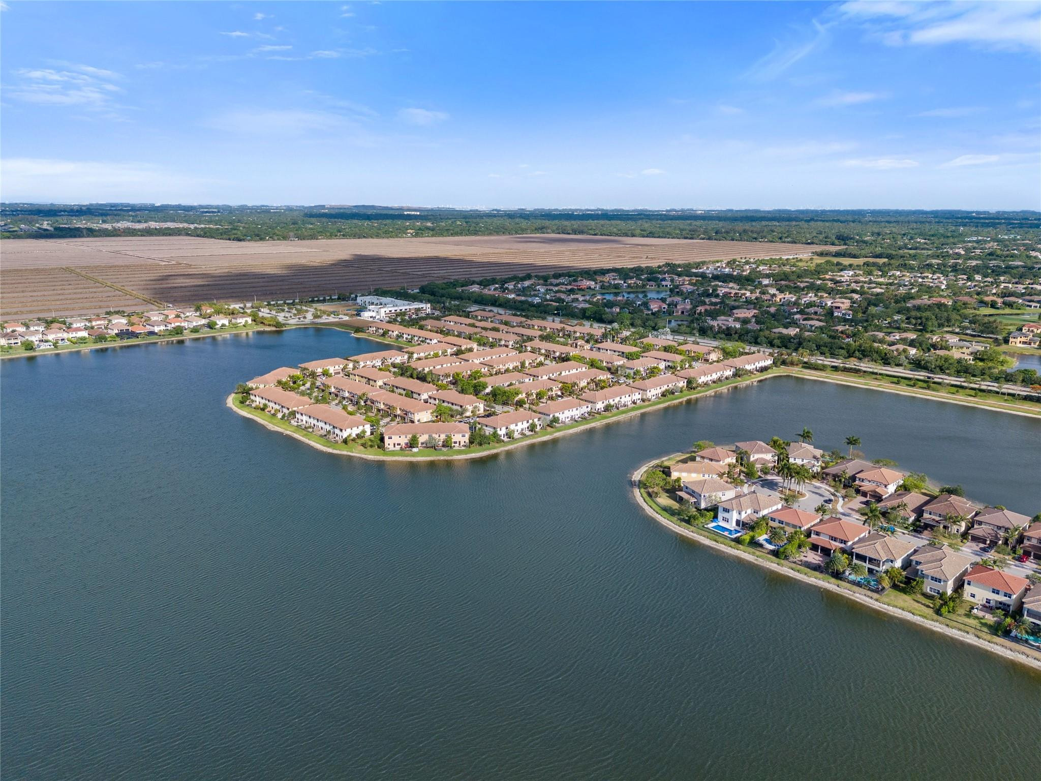 8431 Lakeview Trail