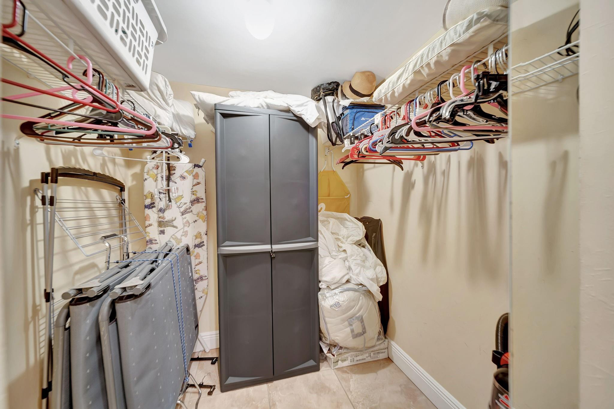 1541 S Ocean Boulevard 217, Lauderdale-By-The-Sea Unit: 217