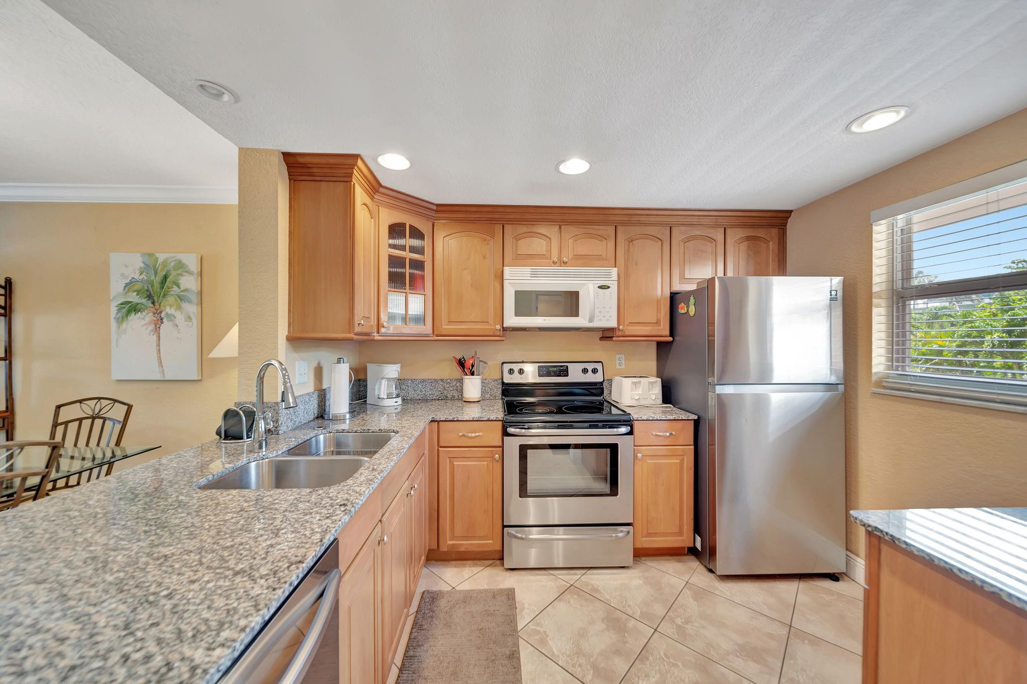 1541 S Ocean Boulevard 217, Lauderdale-By-The-Sea Unit: 217