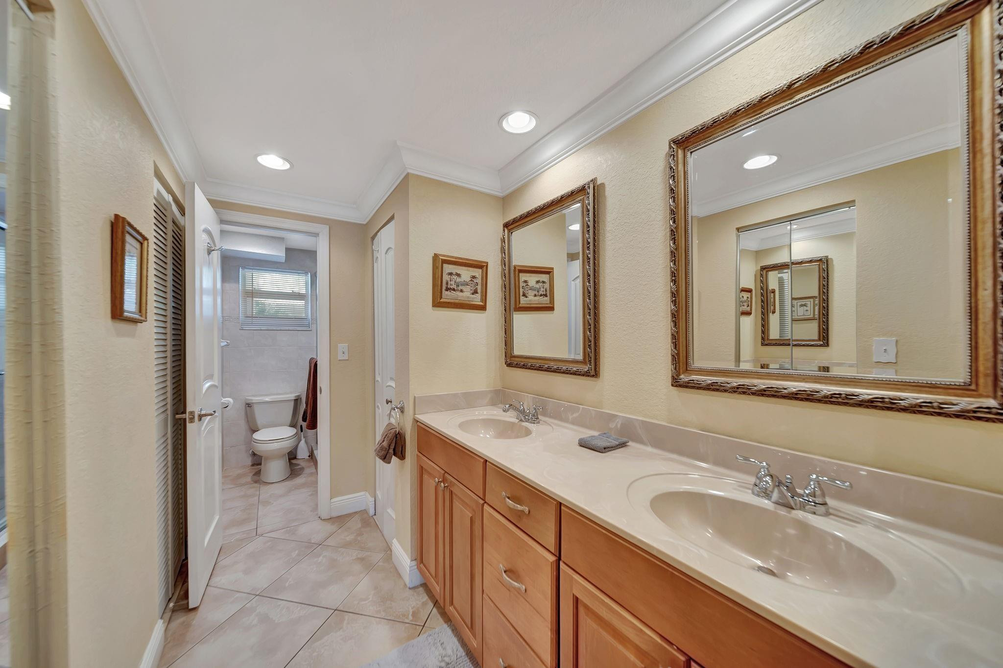 1541 S Ocean Boulevard 217, Lauderdale-By-The-Sea Unit: 217