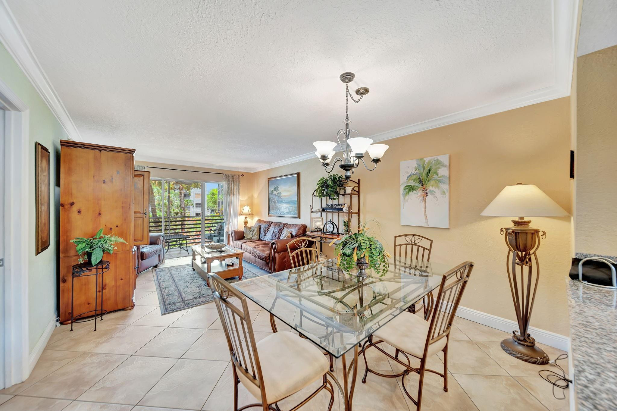 1541 S Ocean Boulevard 217, Lauderdale-By-The-Sea Unit: 217