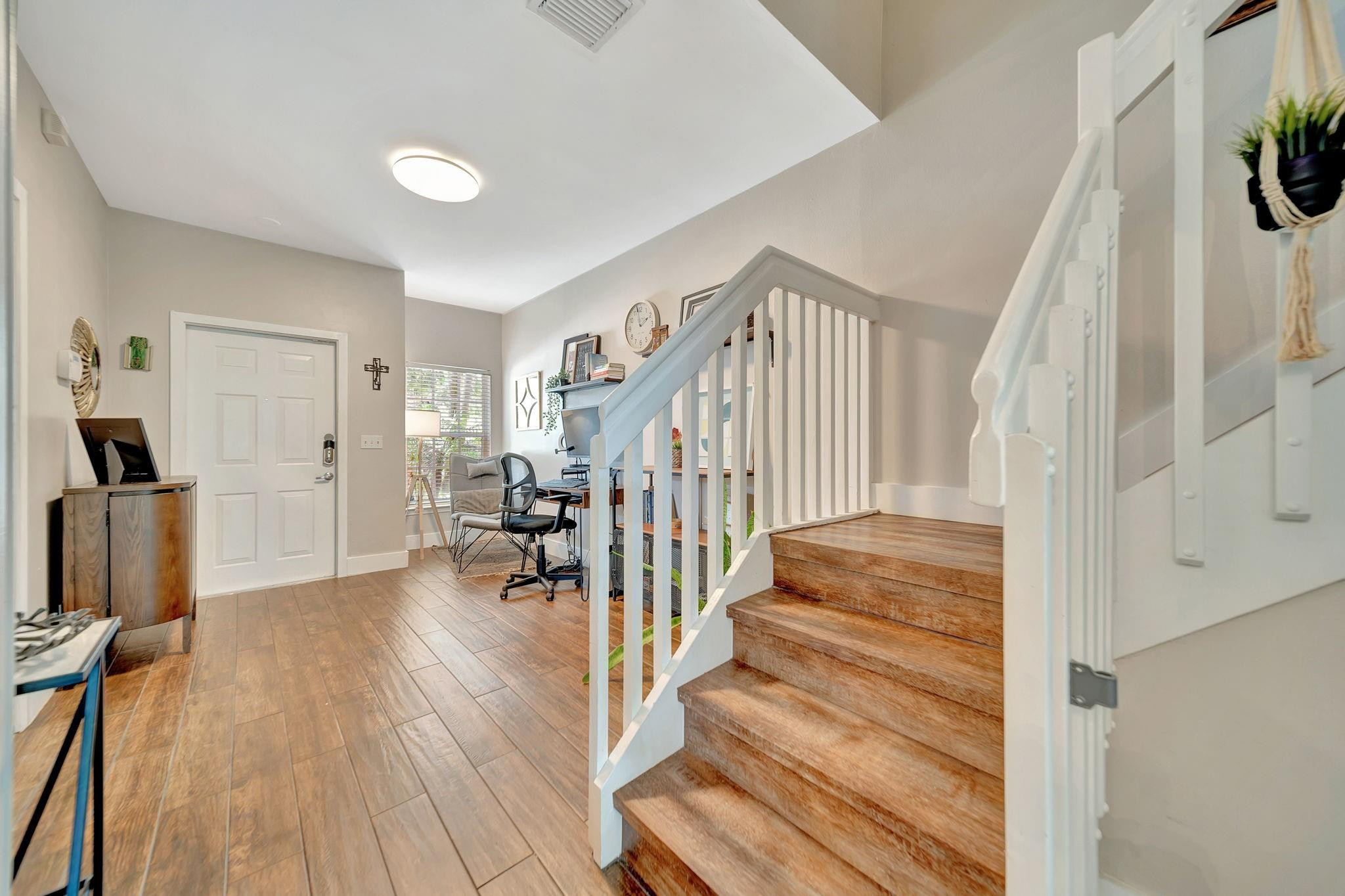 13204 NW 7th Place
