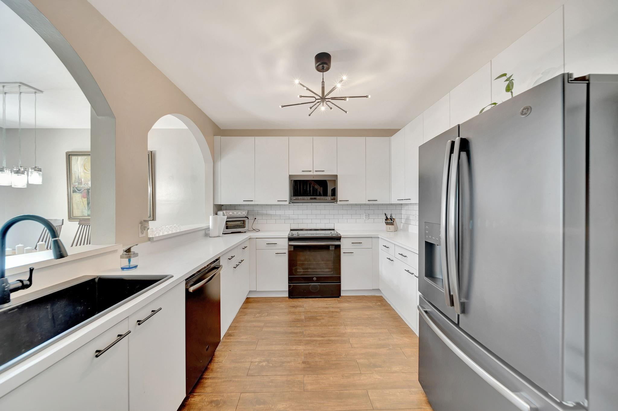 13204 NW 7th Place