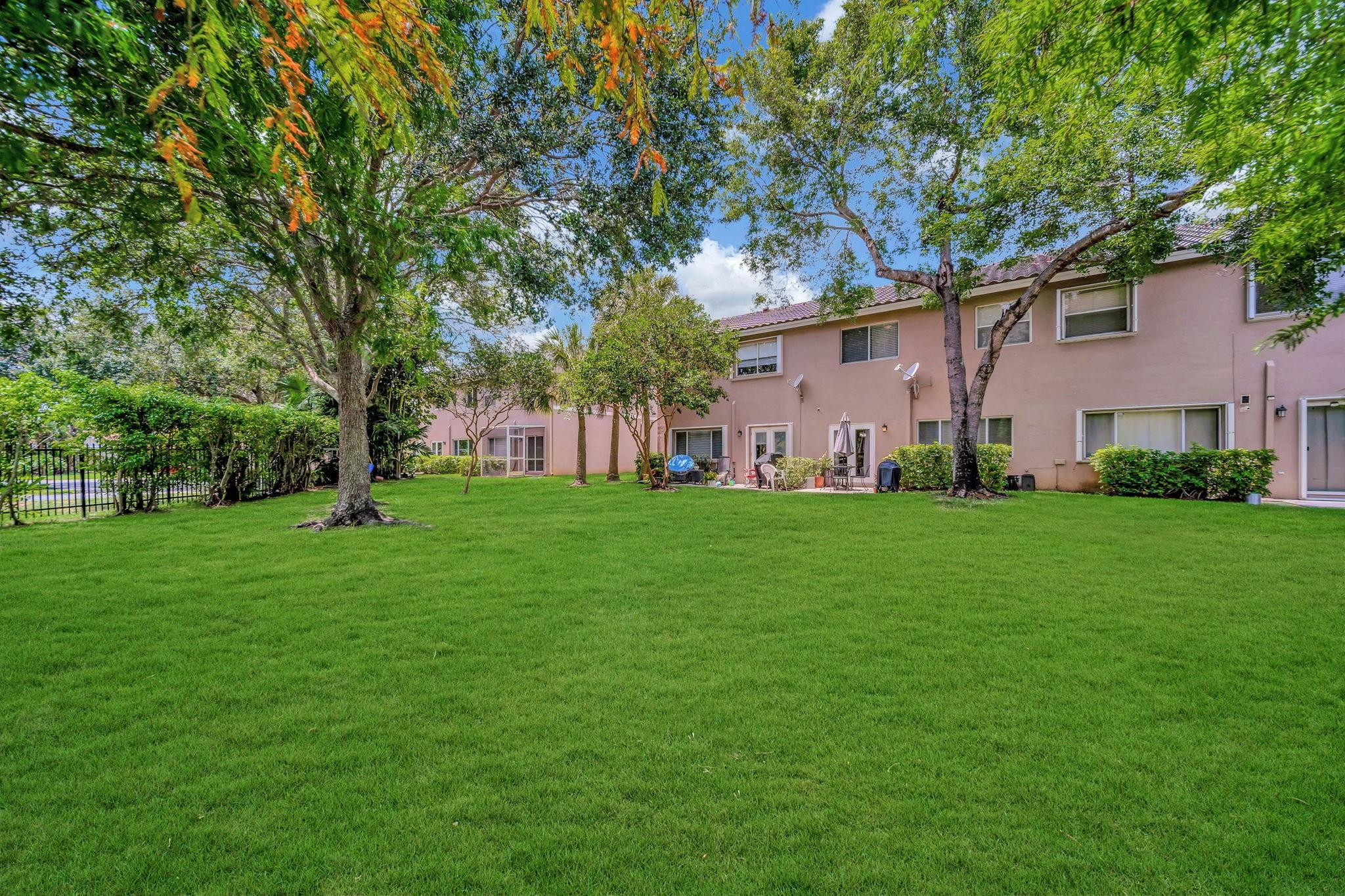 13204 NW 7th Place