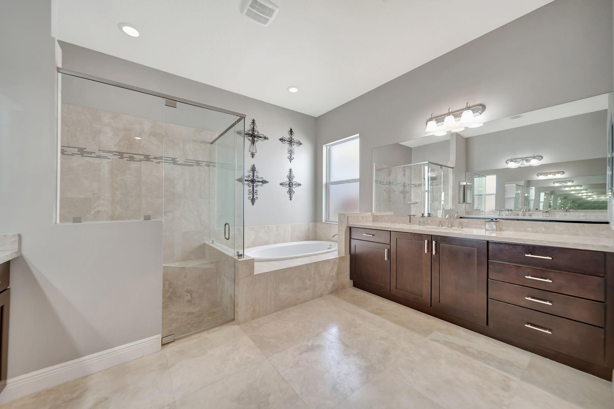 11844 NW 79th Court