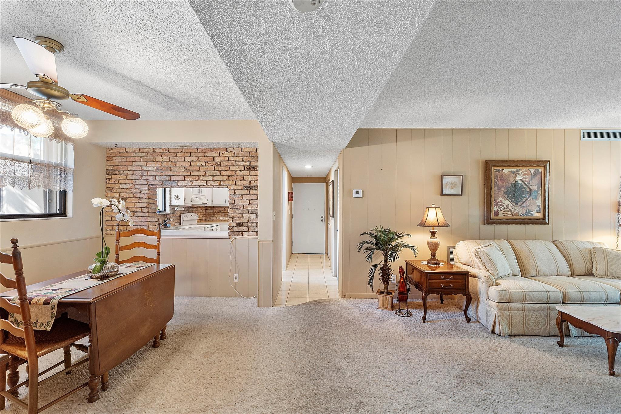 8437 Forest Hills Drive 301-G