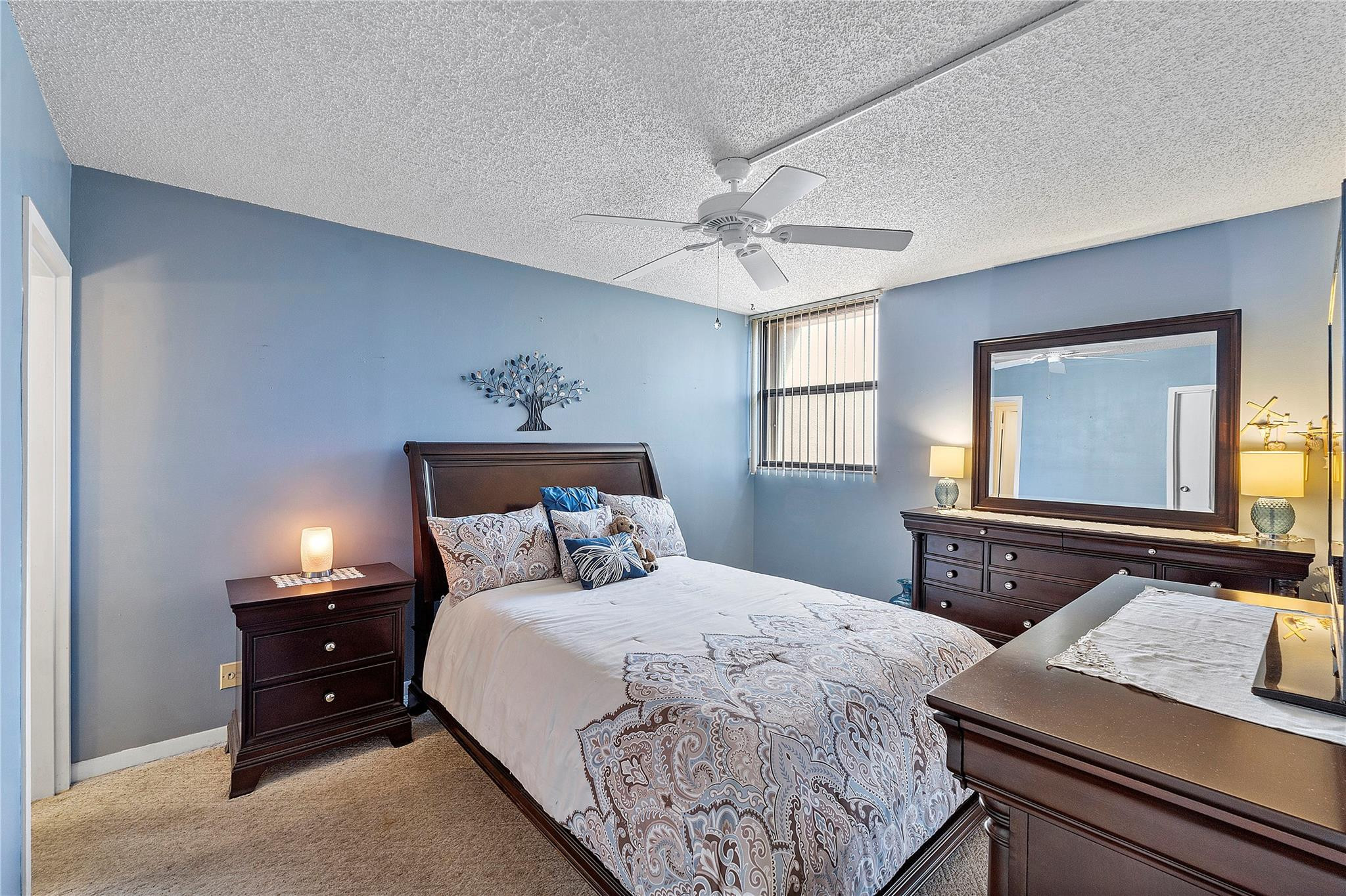 8437 Forest Hills Drive 301-G