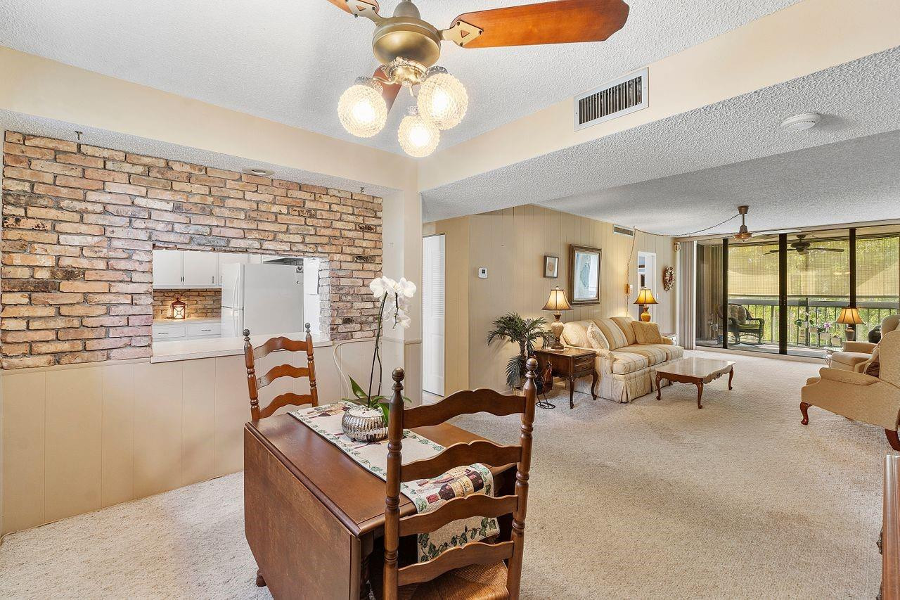 8437 Forest Hills Drive 301-G