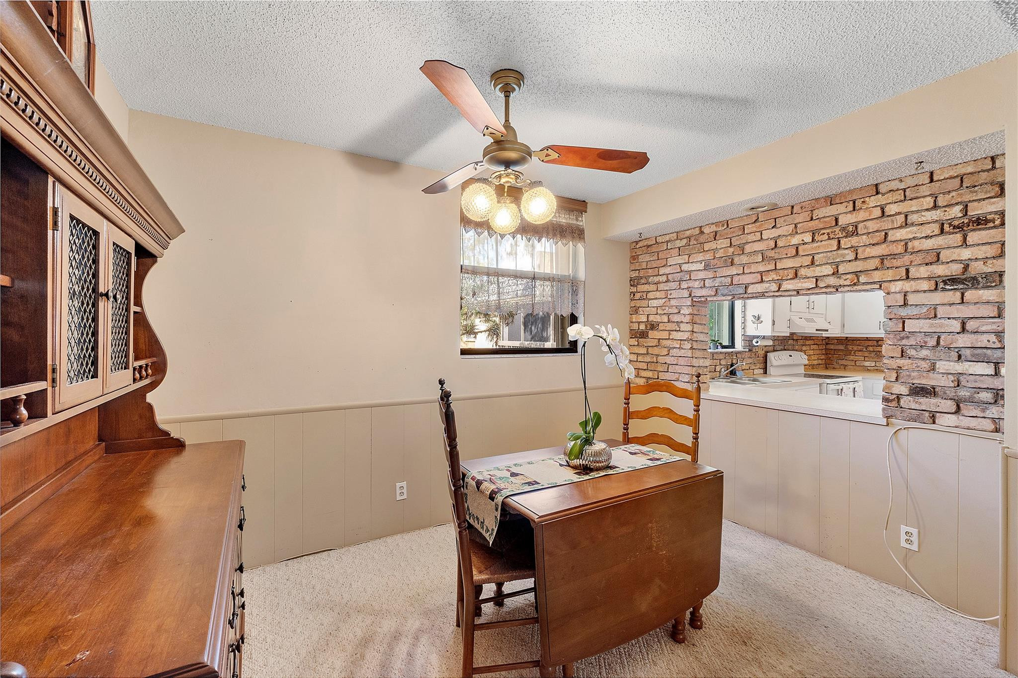 8437 Forest Hills Drive 301-G