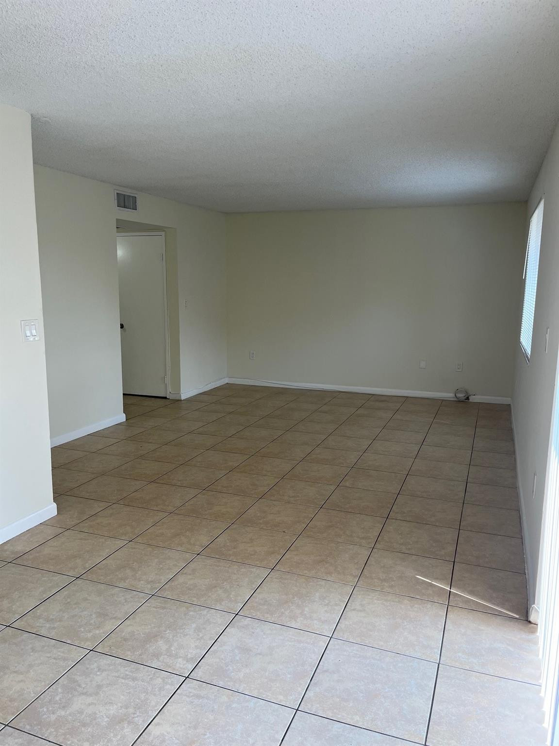 3235 Coral Lake Way