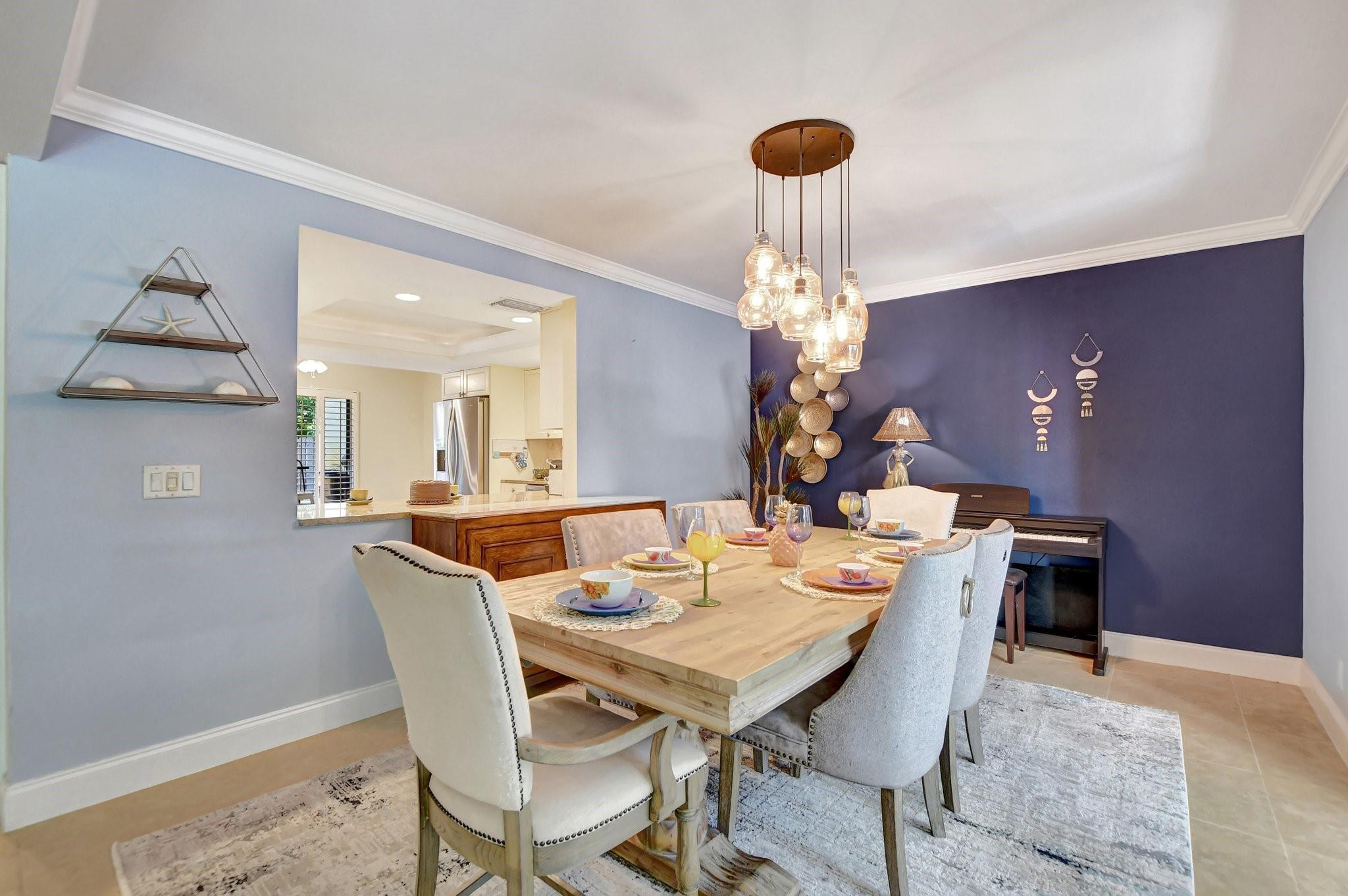 2170 Woodlands Way 2170