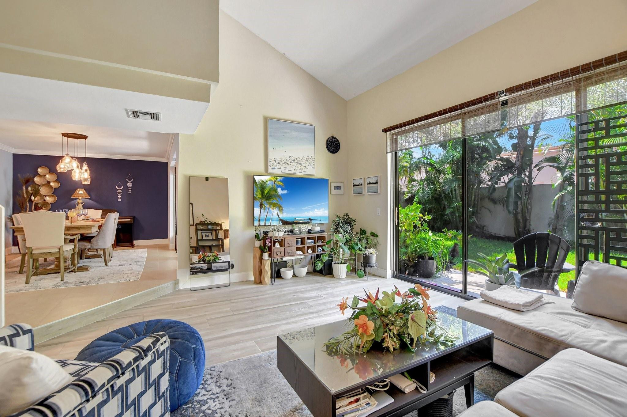 2170 Woodlands Way 2170