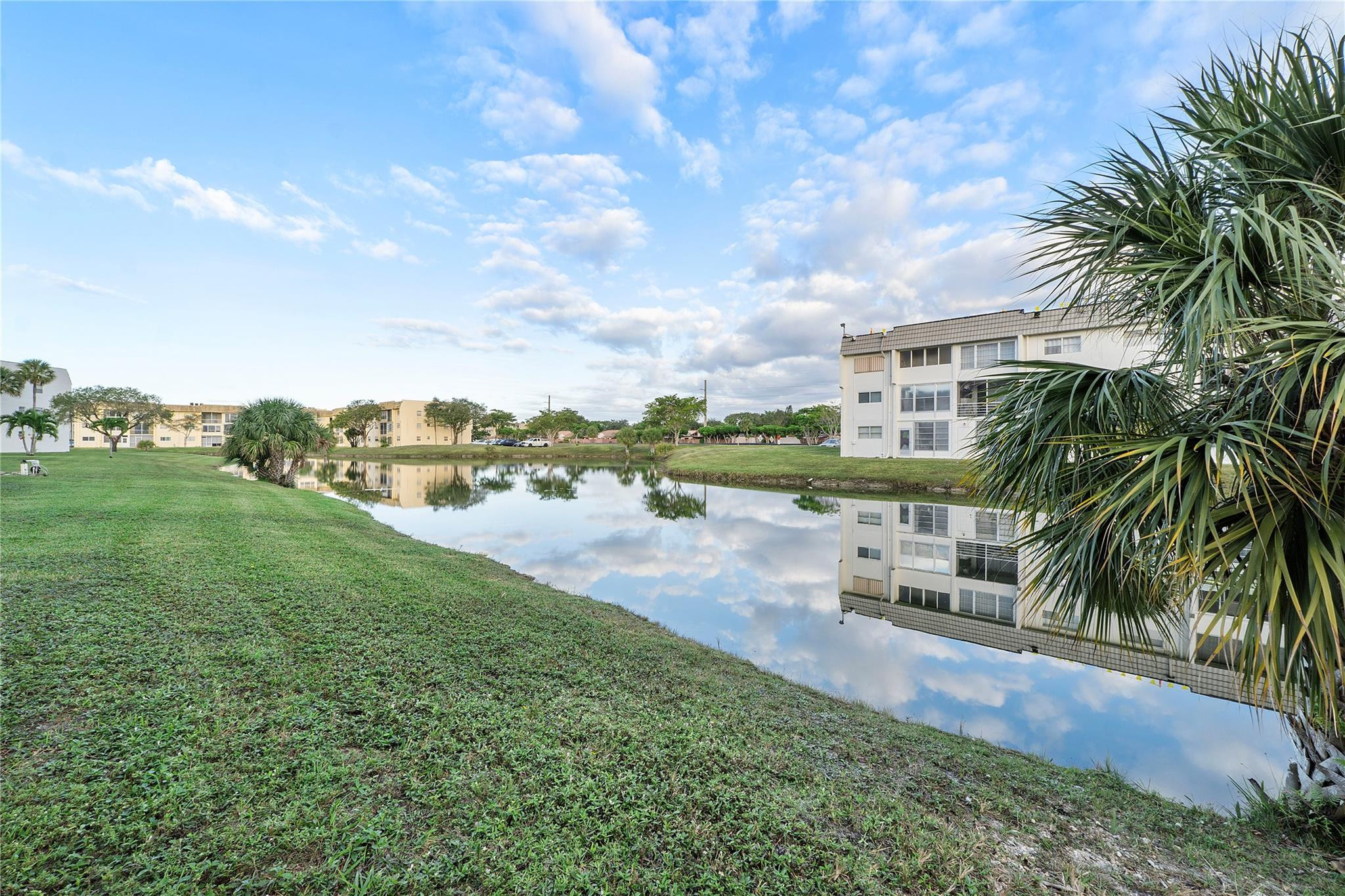 8300 Sunrise Lakes Boulevard Unit: 310