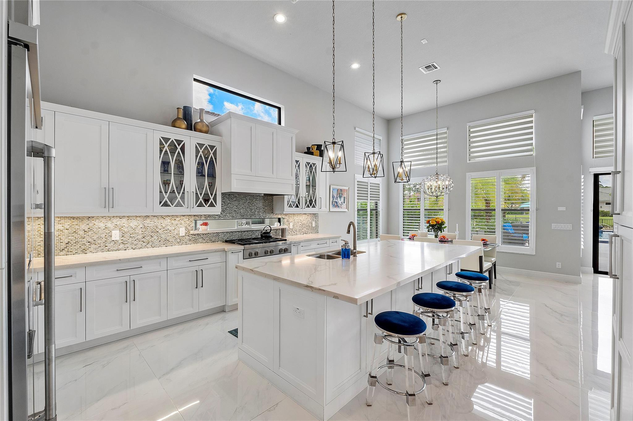 10280 Sweet Bay Court
