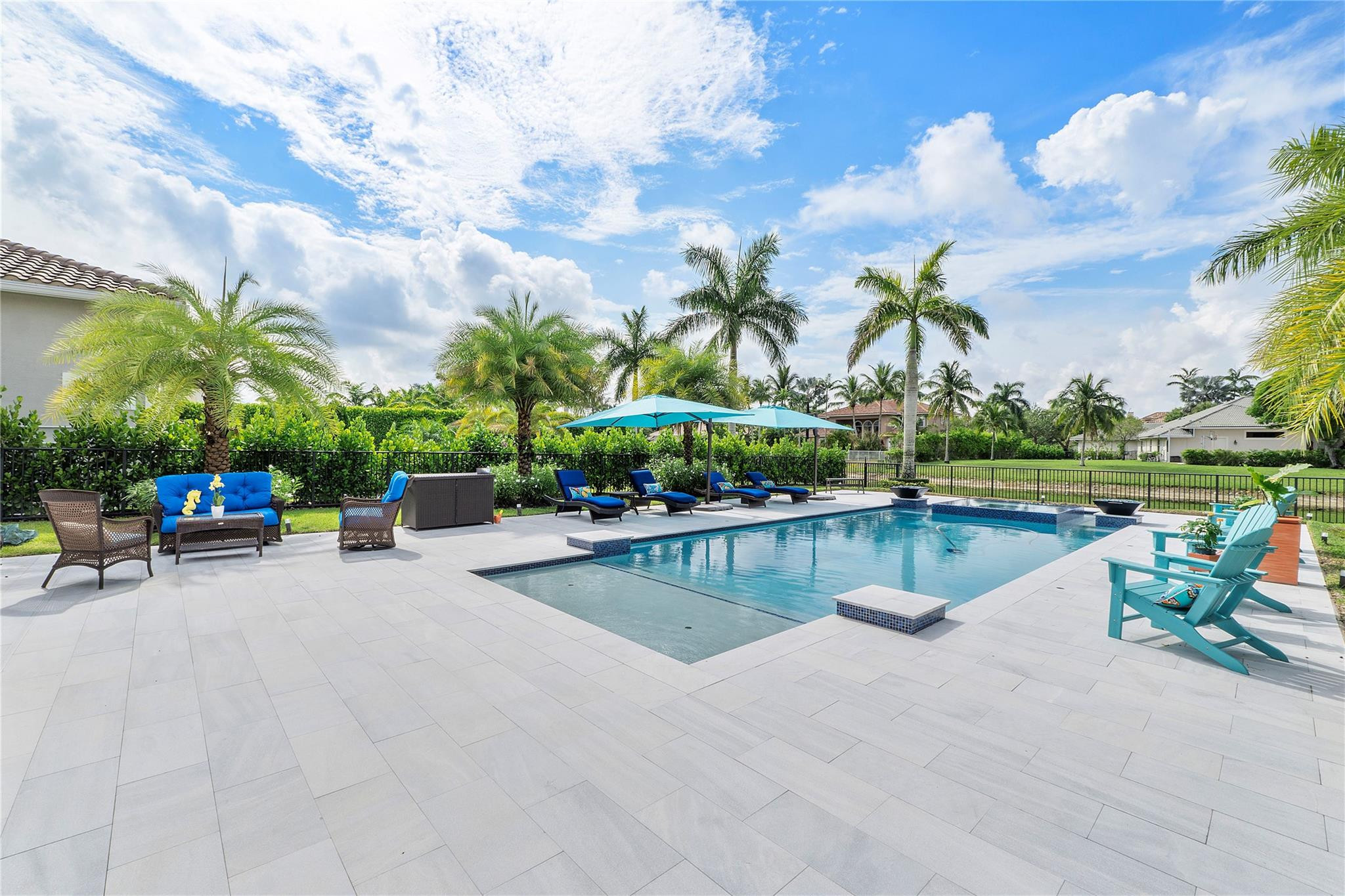 10280 Sweet Bay Court