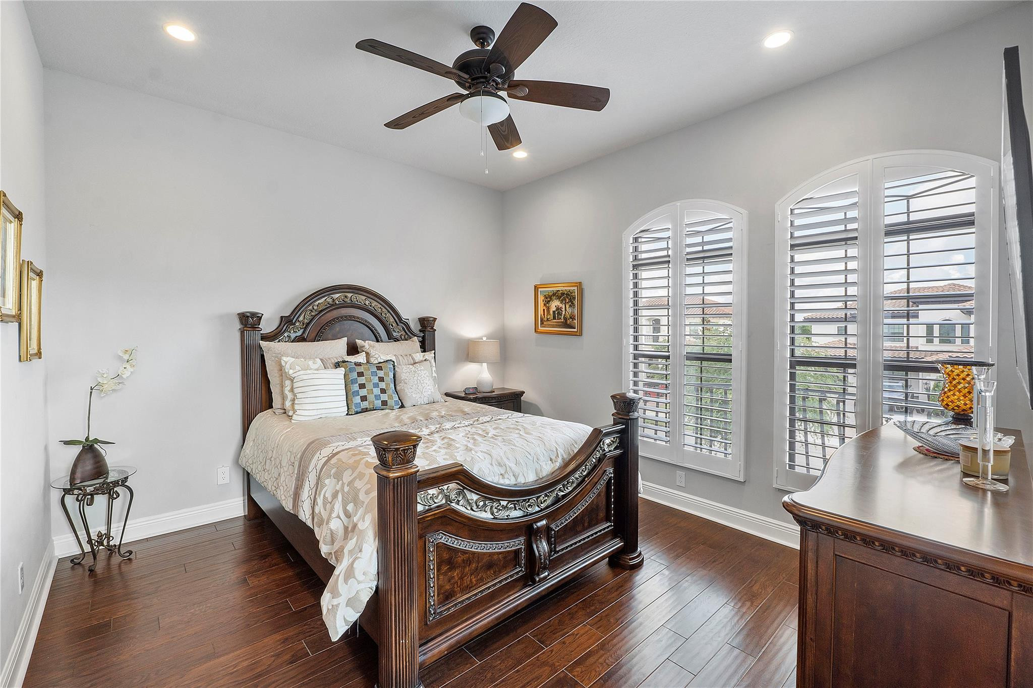 10280 Sweet Bay Court