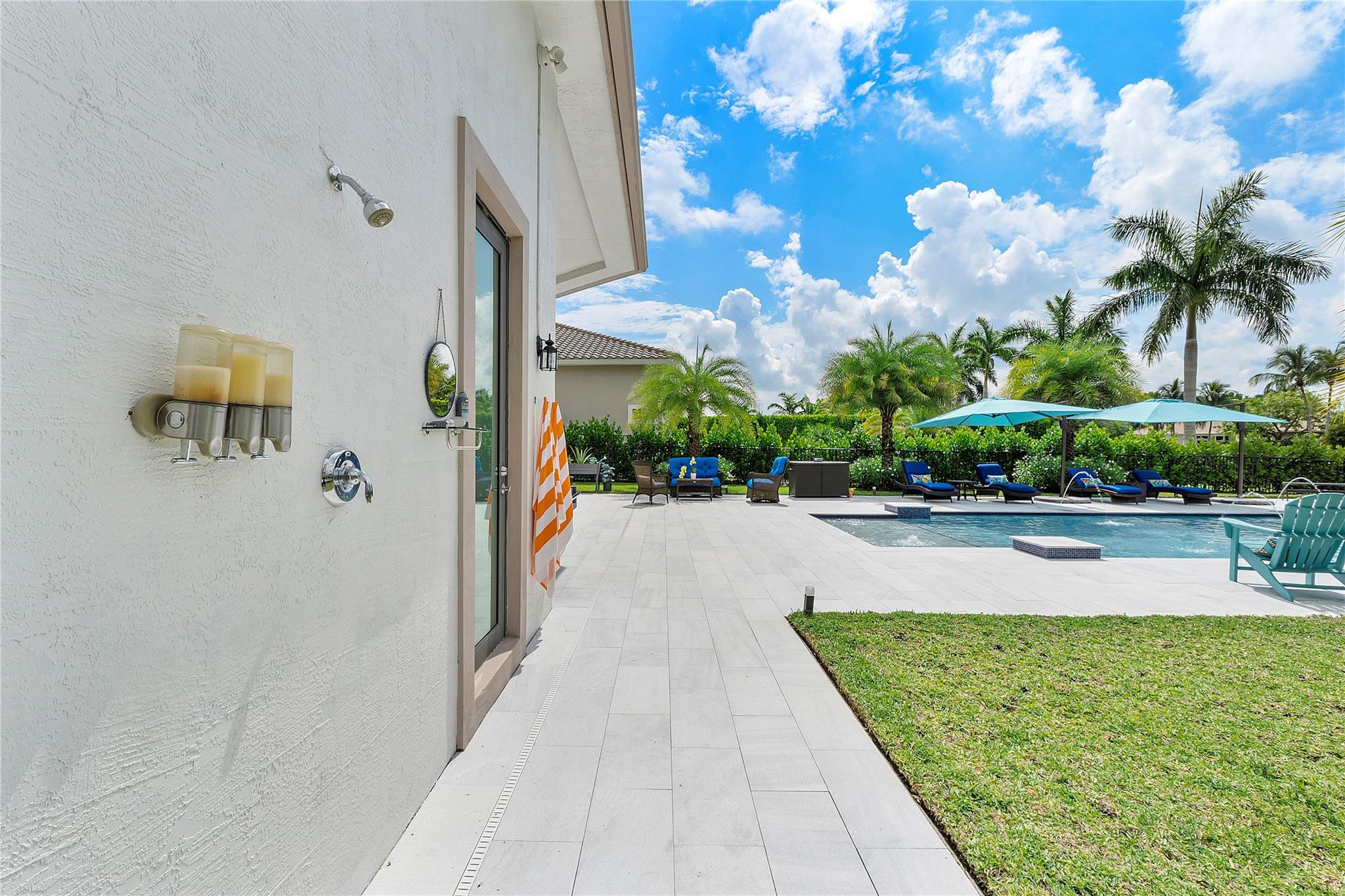 10280 Sweet Bay Court