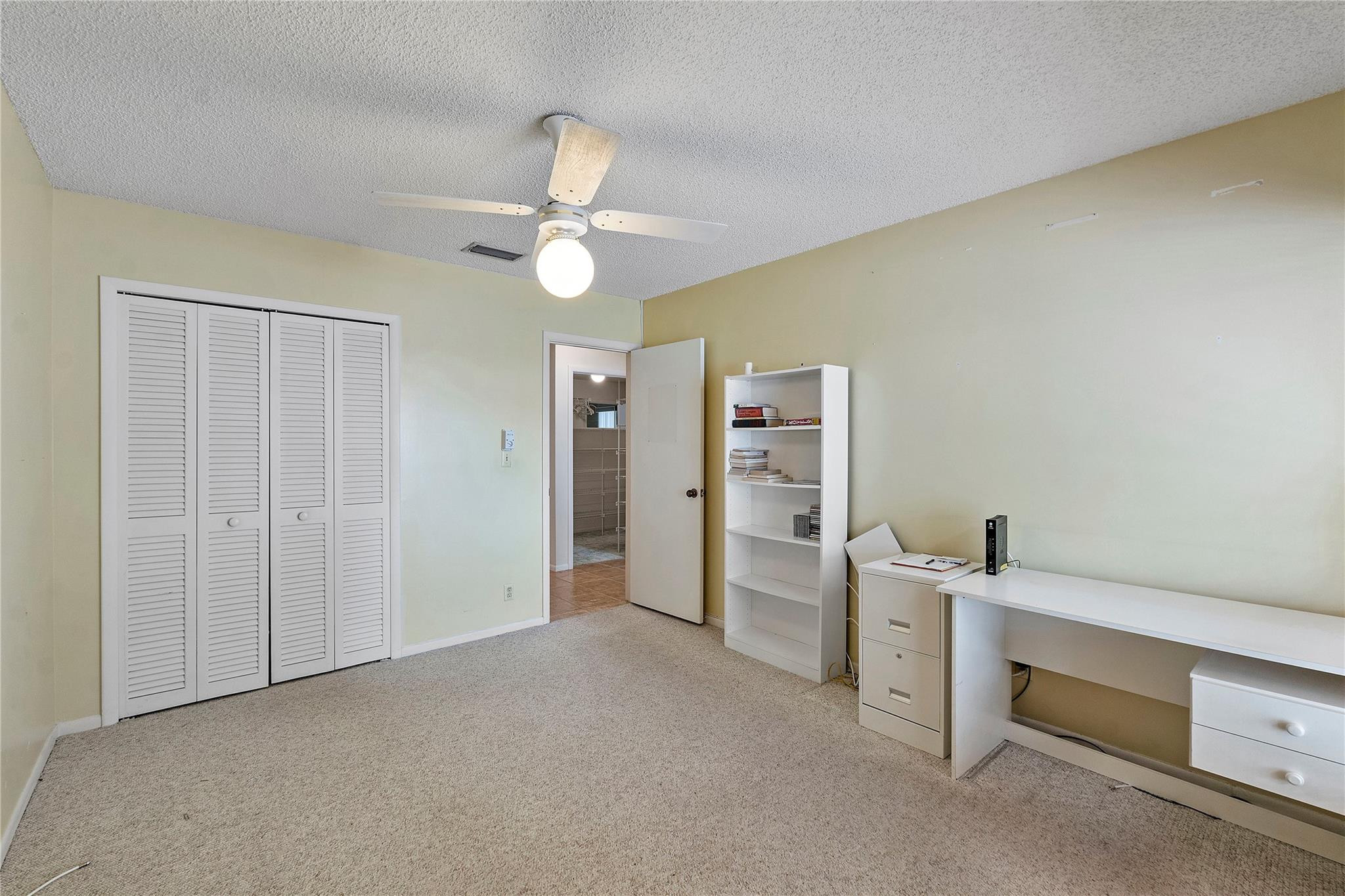 10899 NW 17th Place