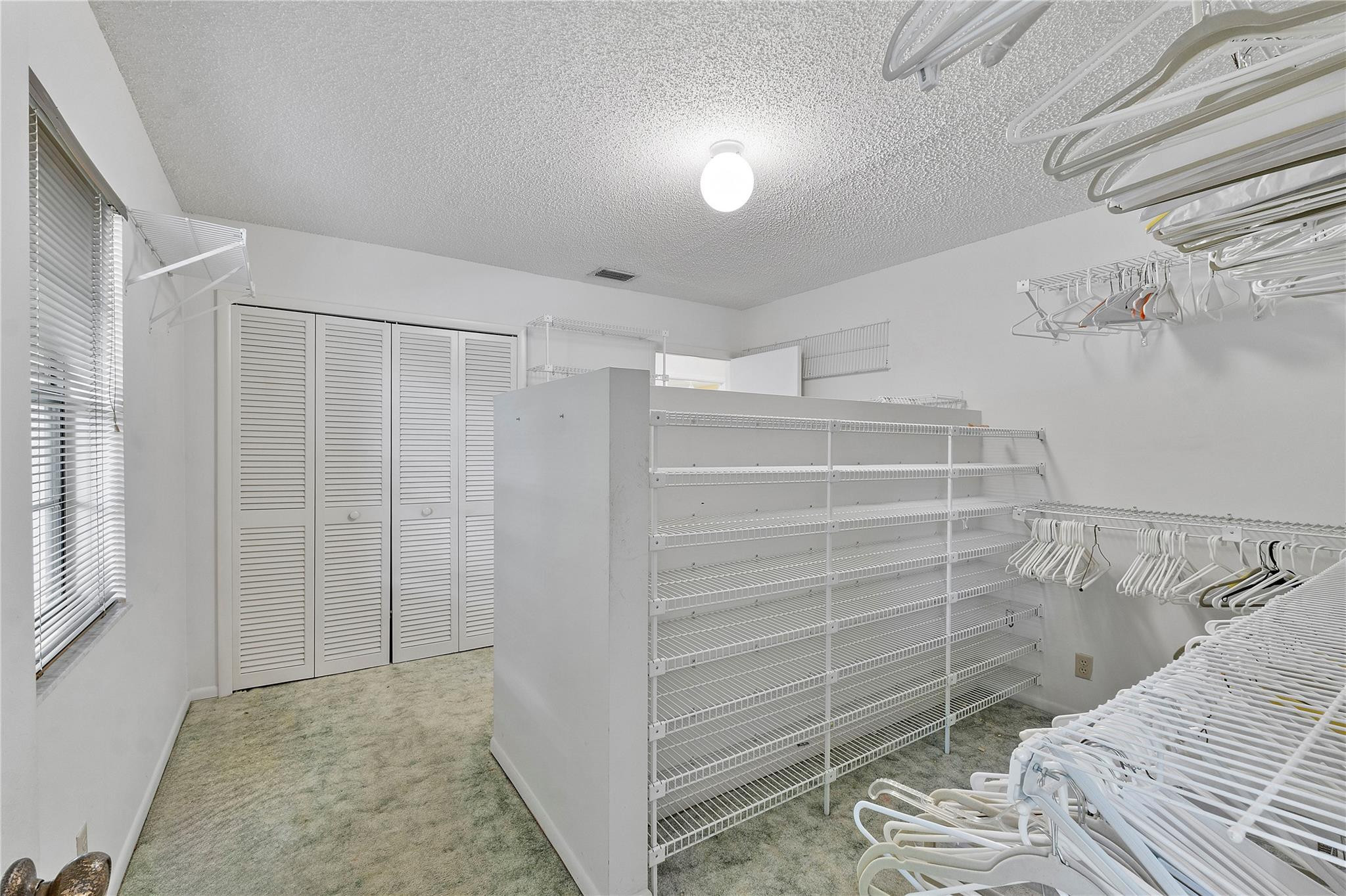 10899 NW 17th Place