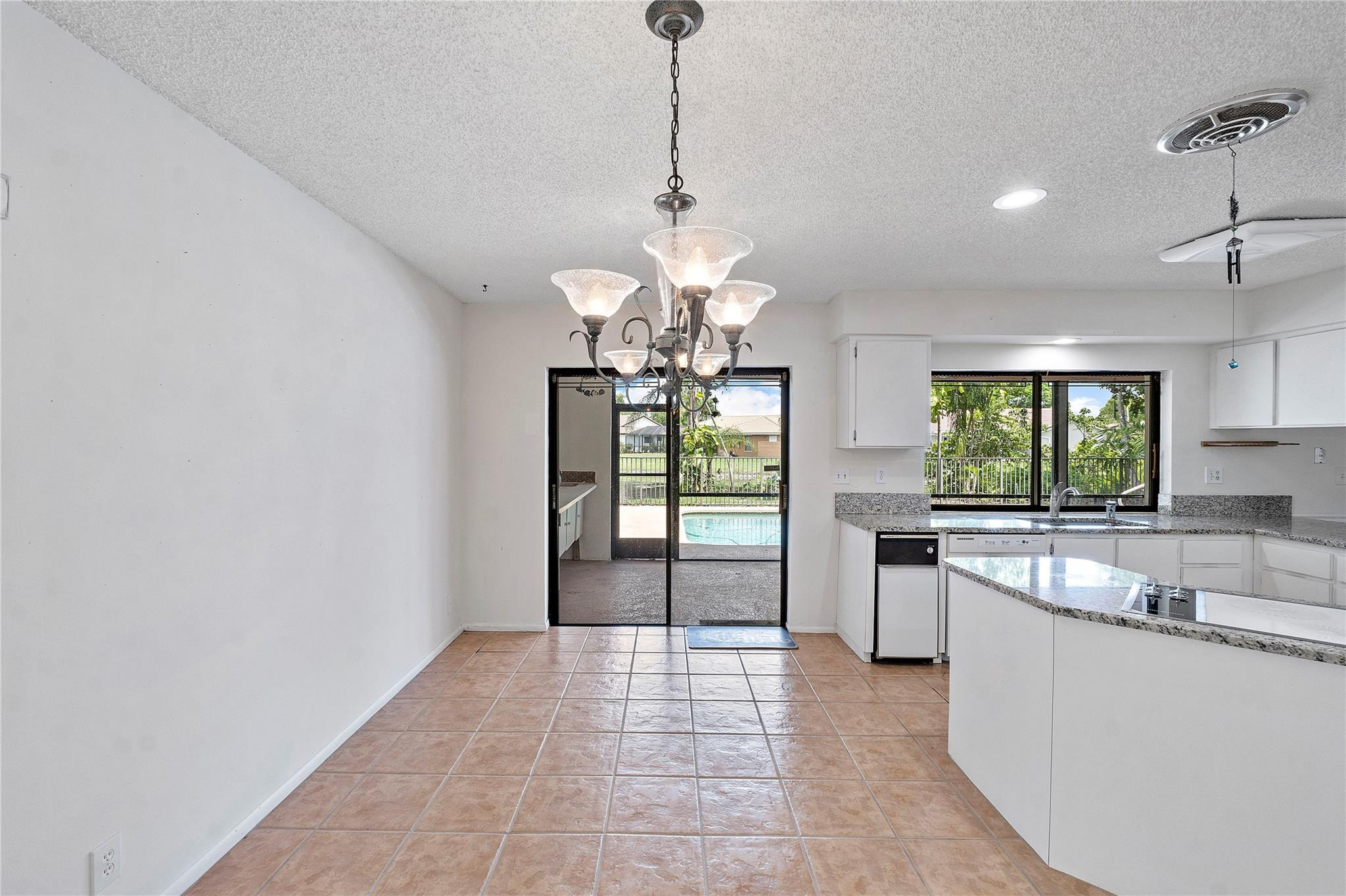 10899 NW 17th Place