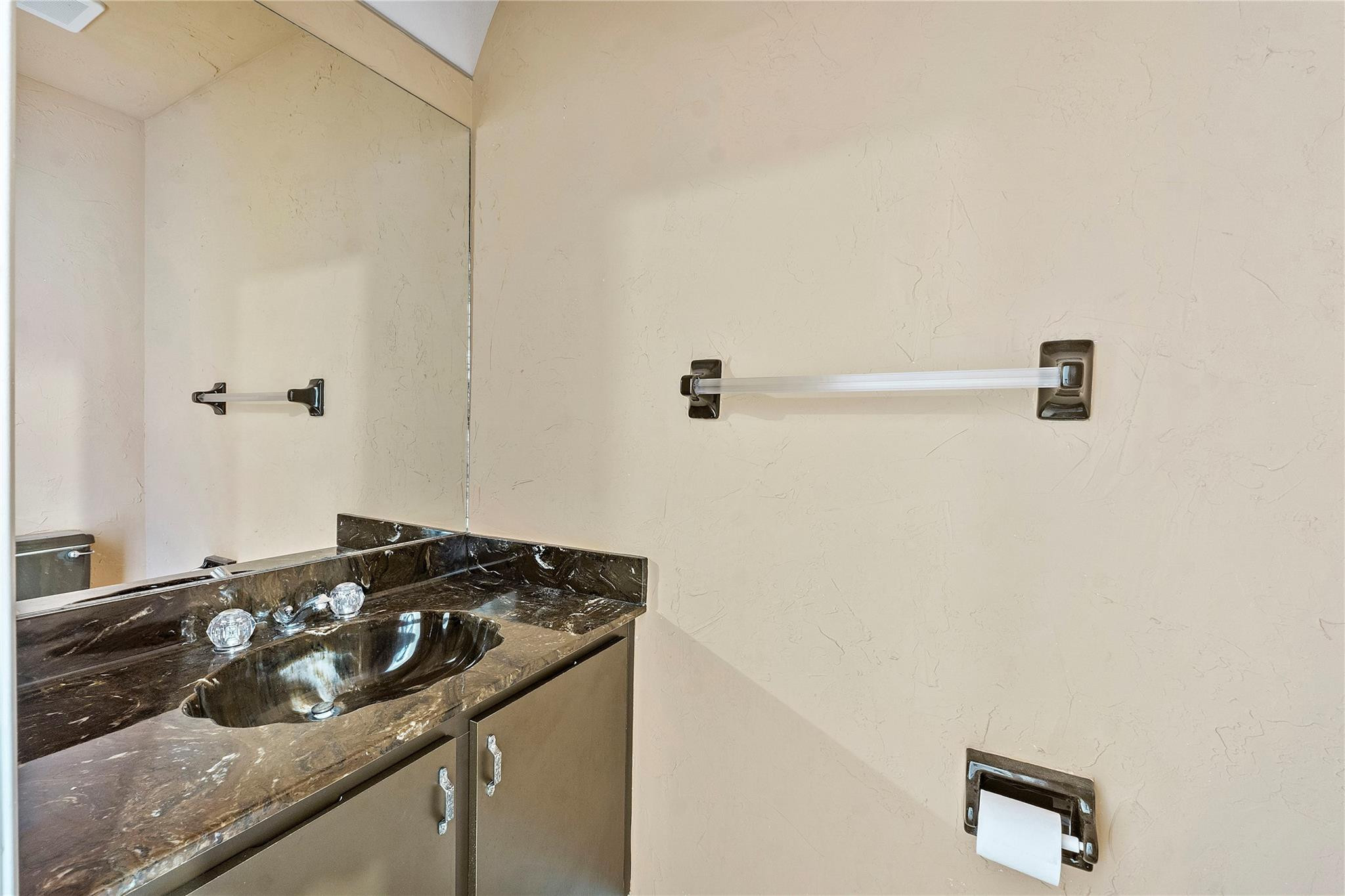 10899 NW 17th Place