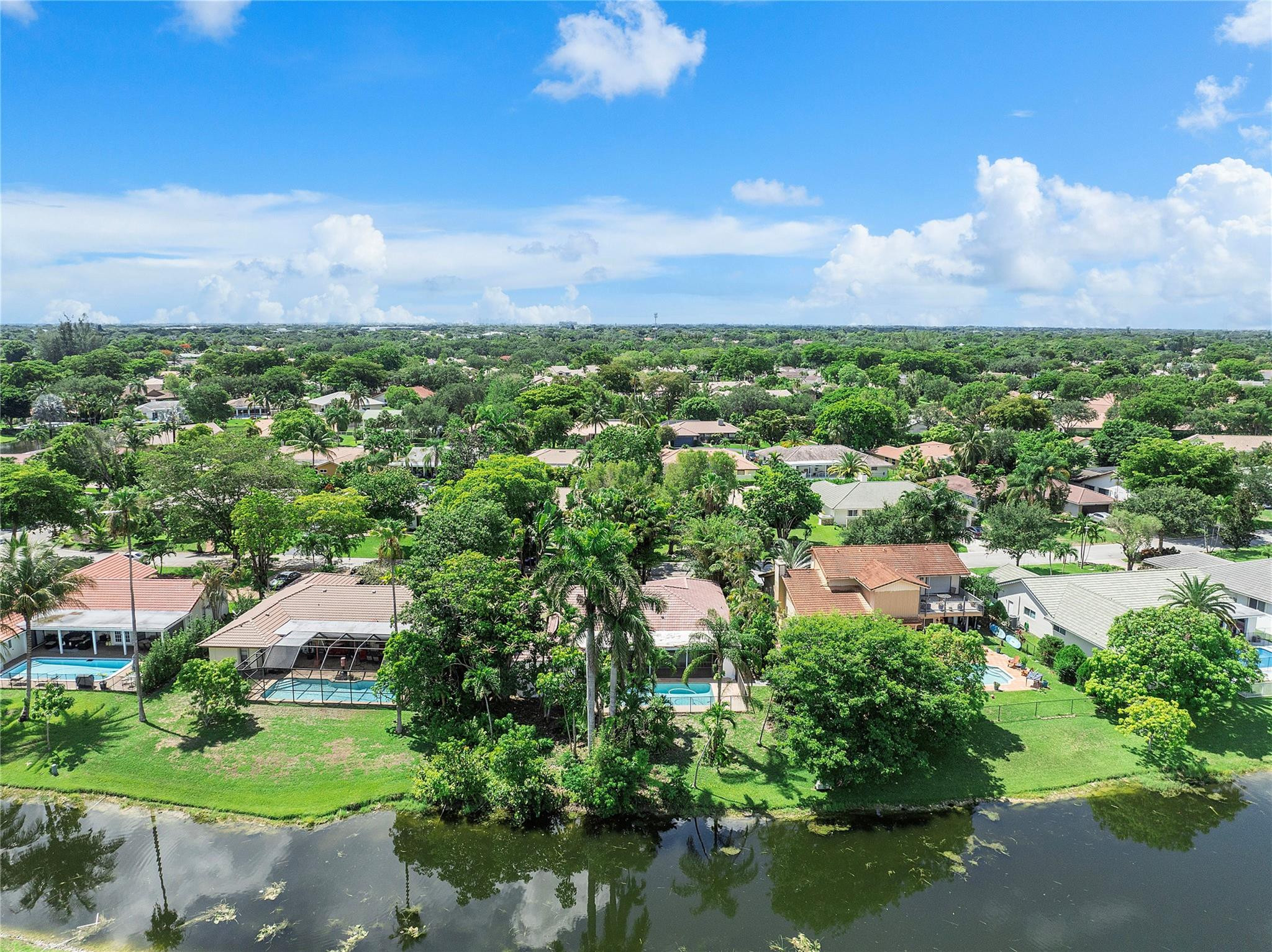 10899 NW 17th Place