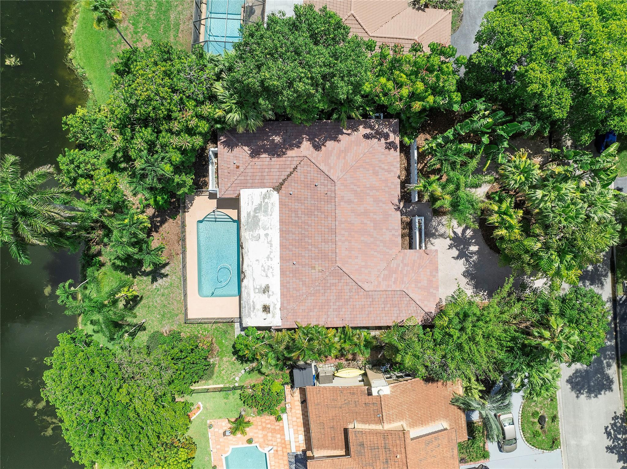 10899 NW 17th Place