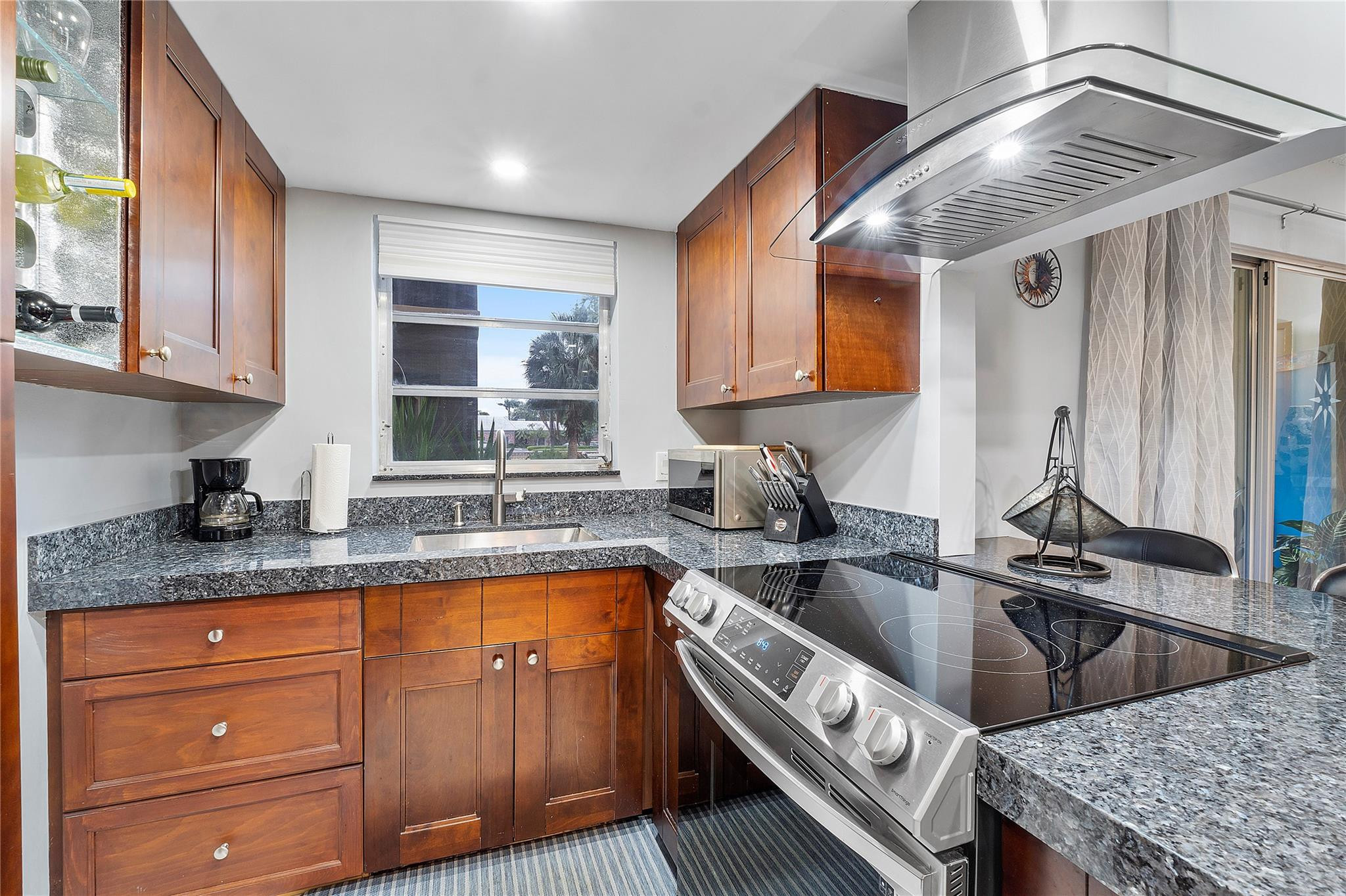 2601 NE 14th Street Causeway 140