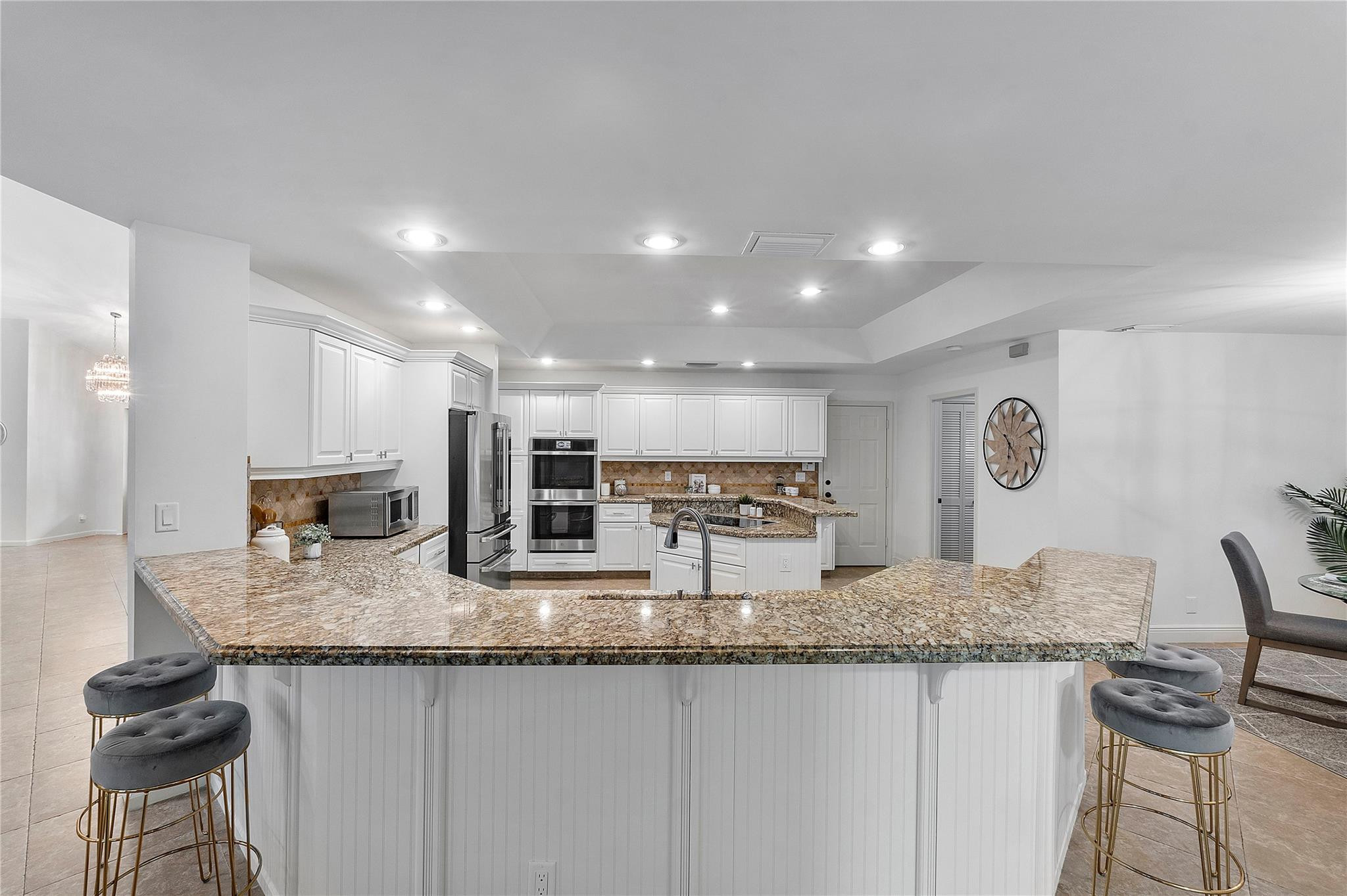 10204 Vestal Court