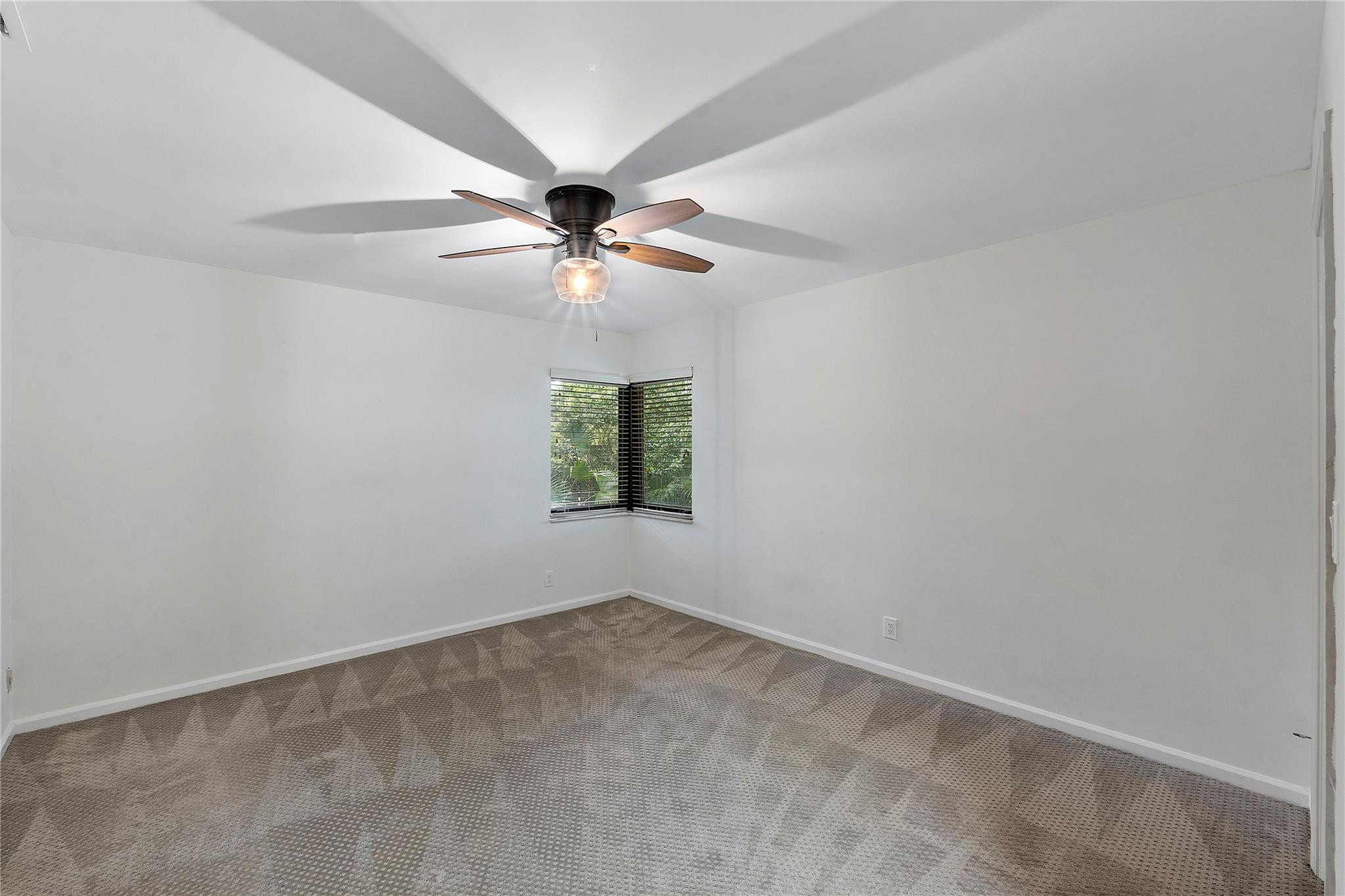 10204 Vestal Court
