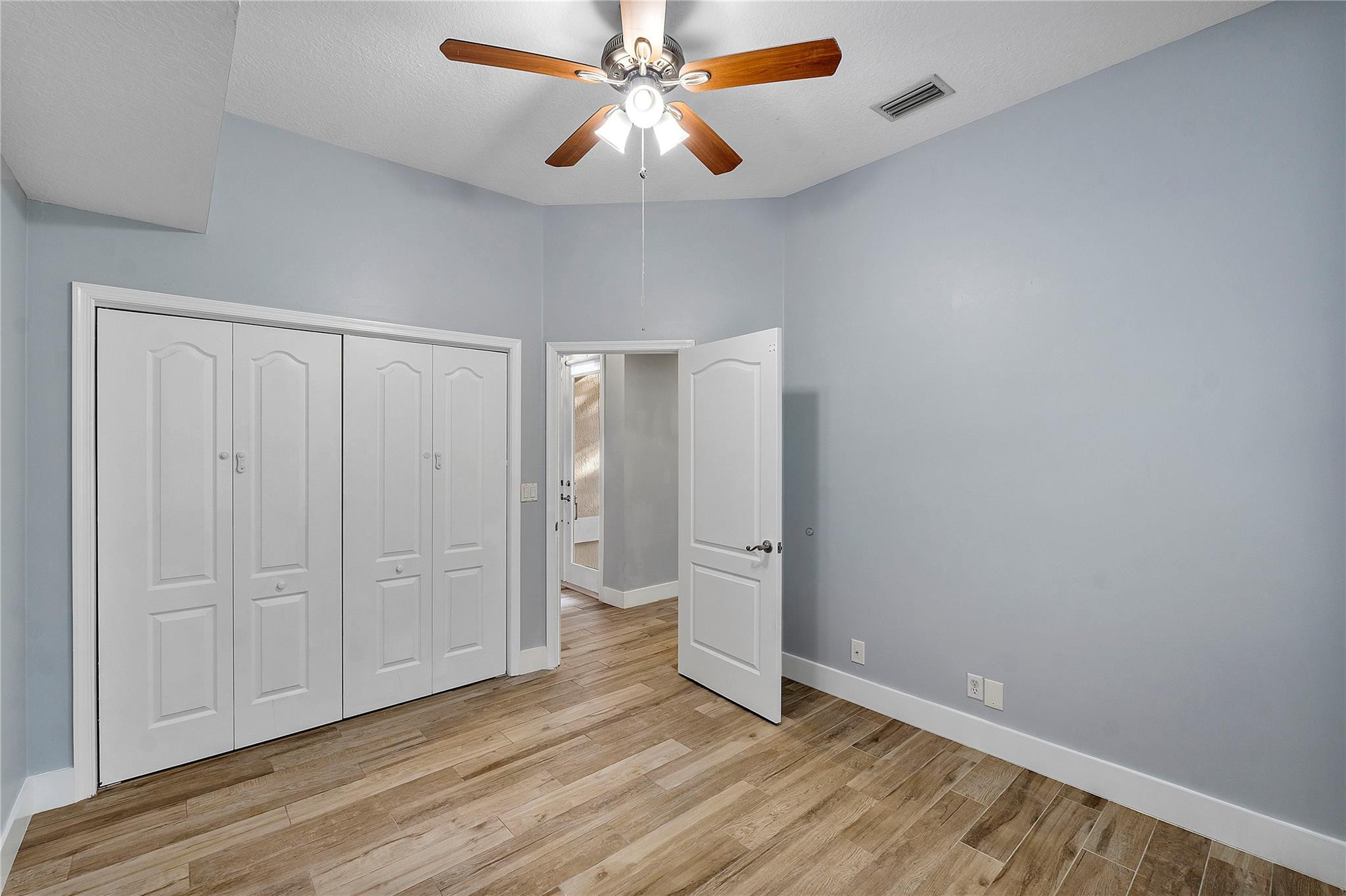 12060 Glenmore Drive