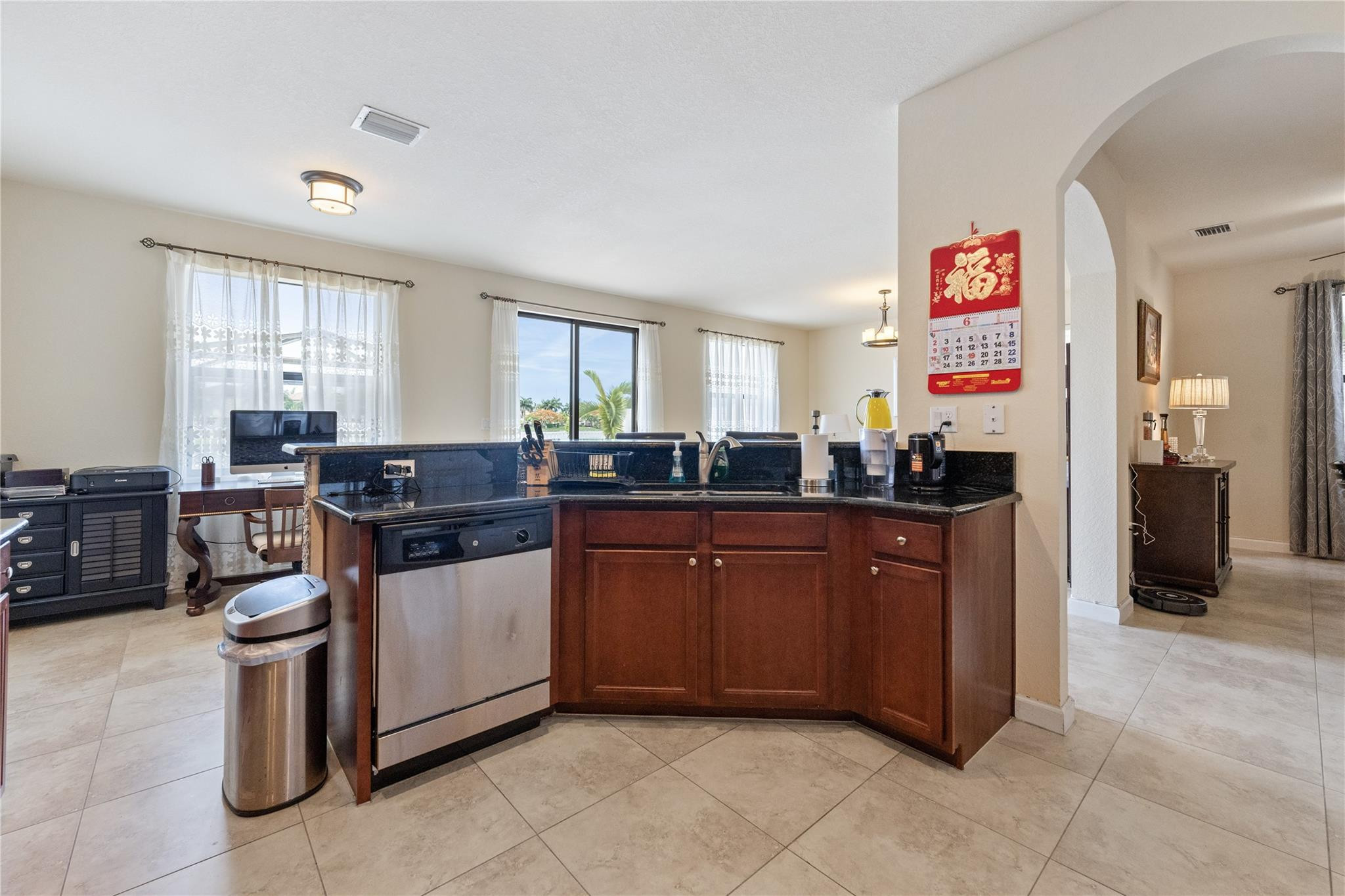 3425 W 86th Terrace