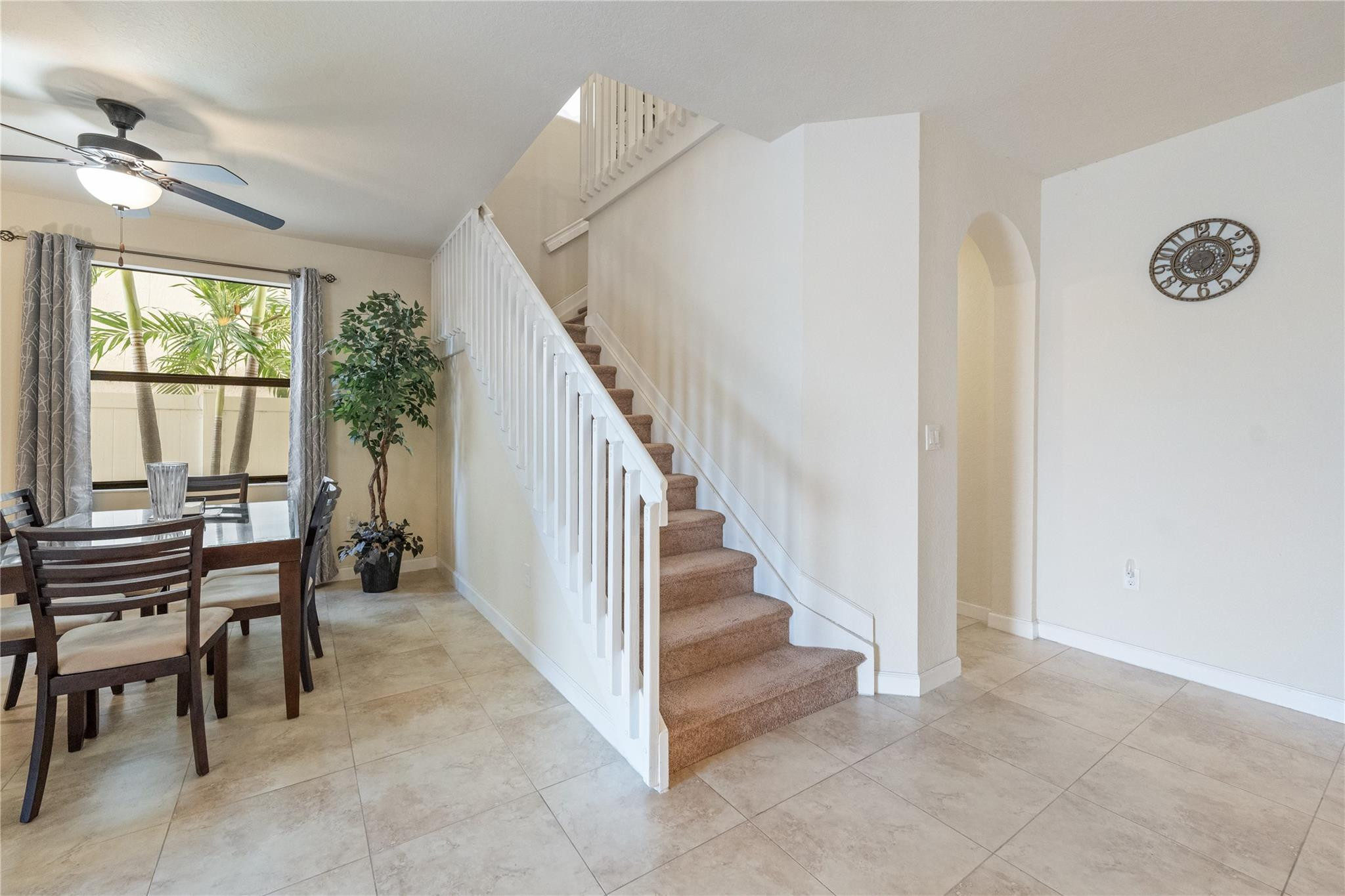 3425 W 86th Terrace