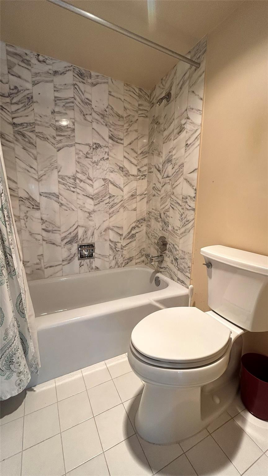 10777 W Sample Road 315