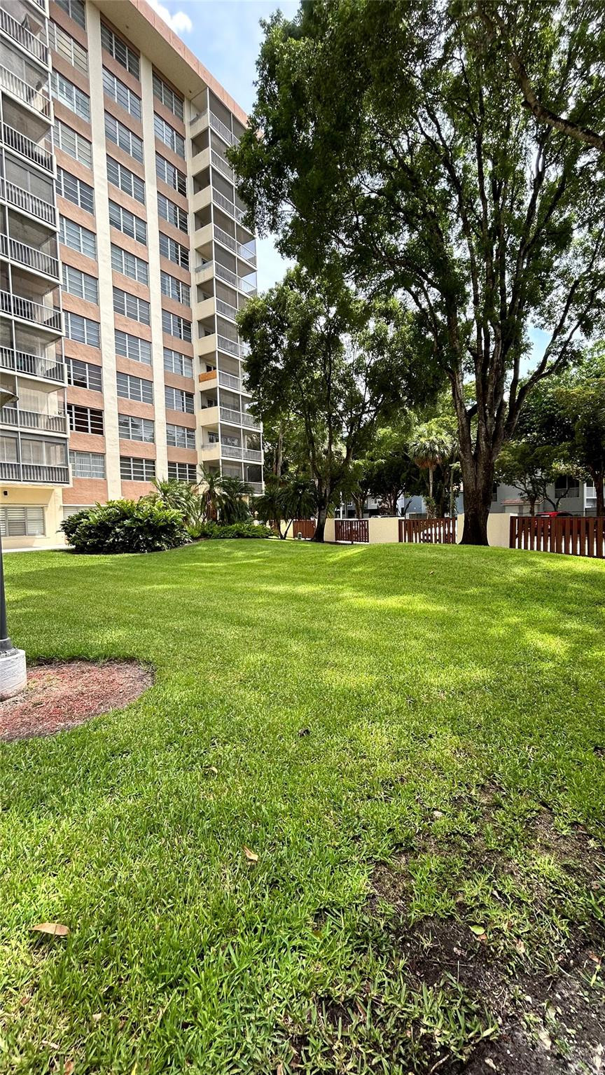 10777 W Sample Road 315