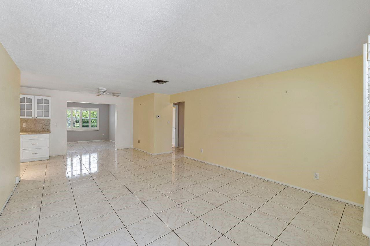 10108 NW 83rd Street
