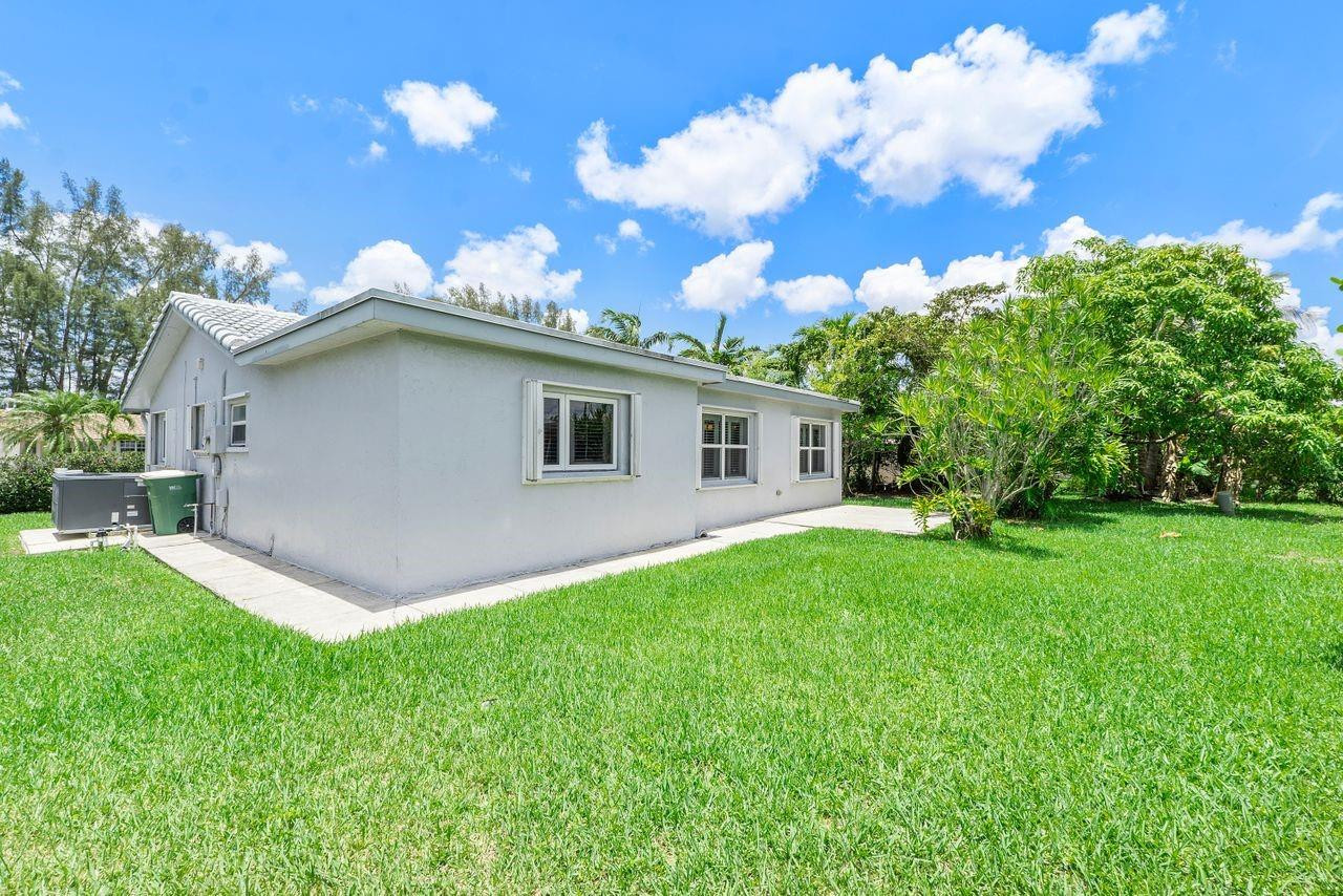 10108 NW 83rd Street