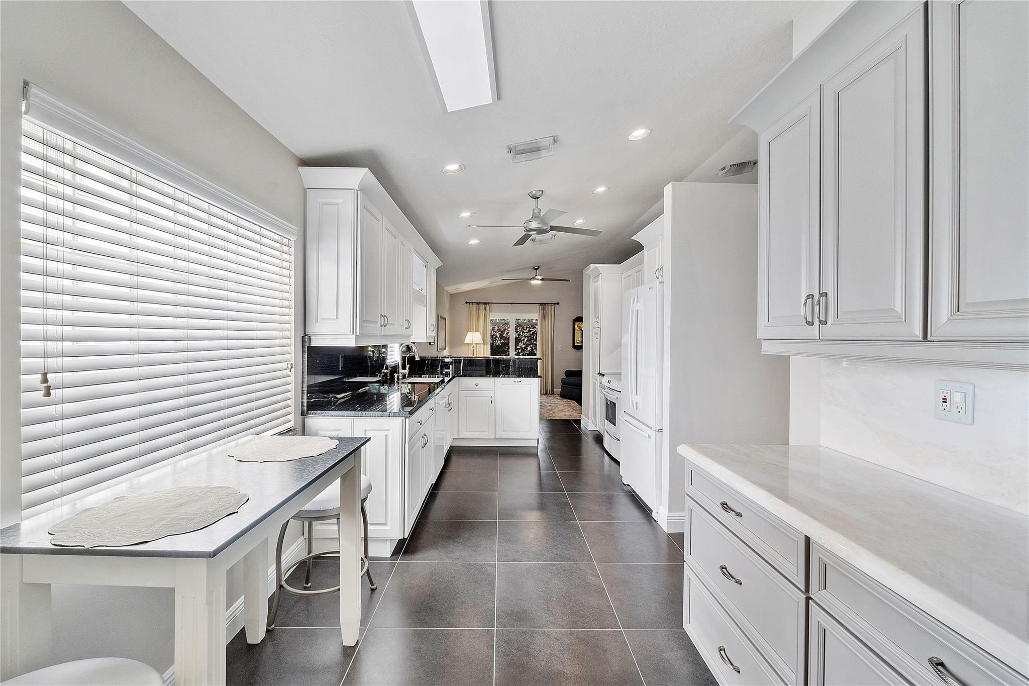 7386 Viale Caterina