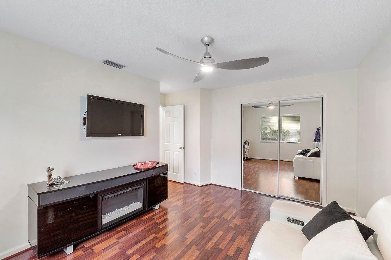 6050 NW 96th Drive