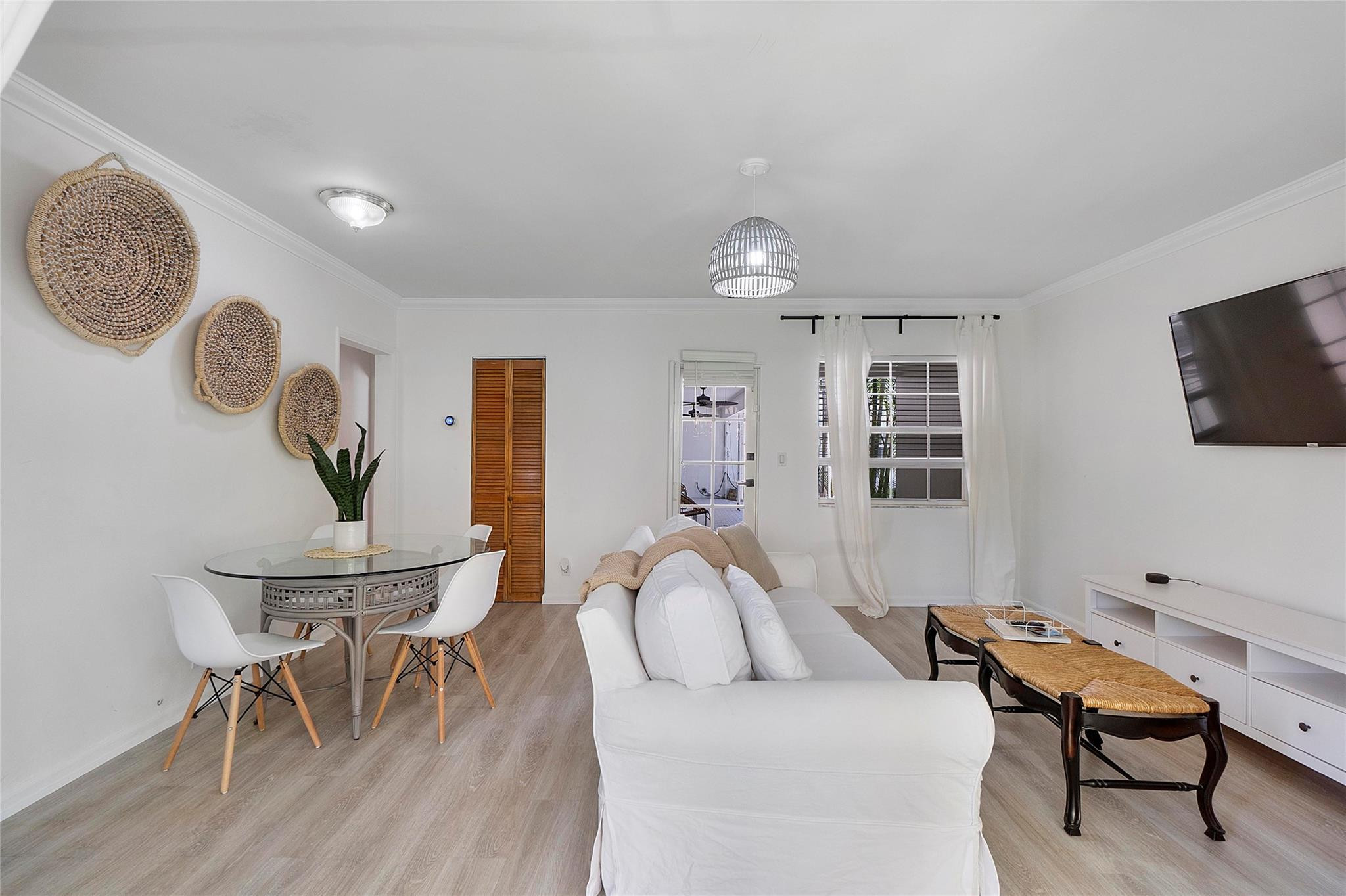 1400 NE 4th Court 2