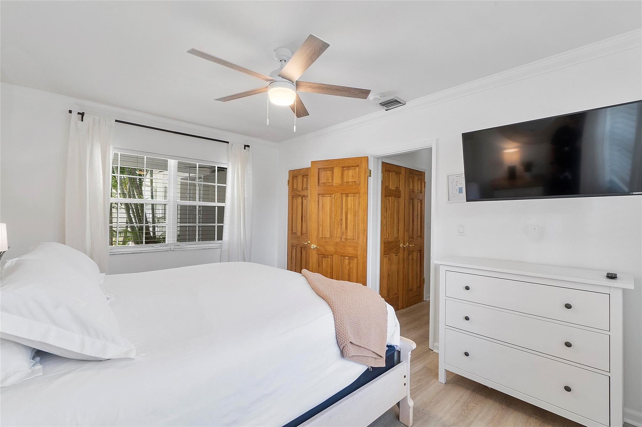 1400 NE 4th Court 2