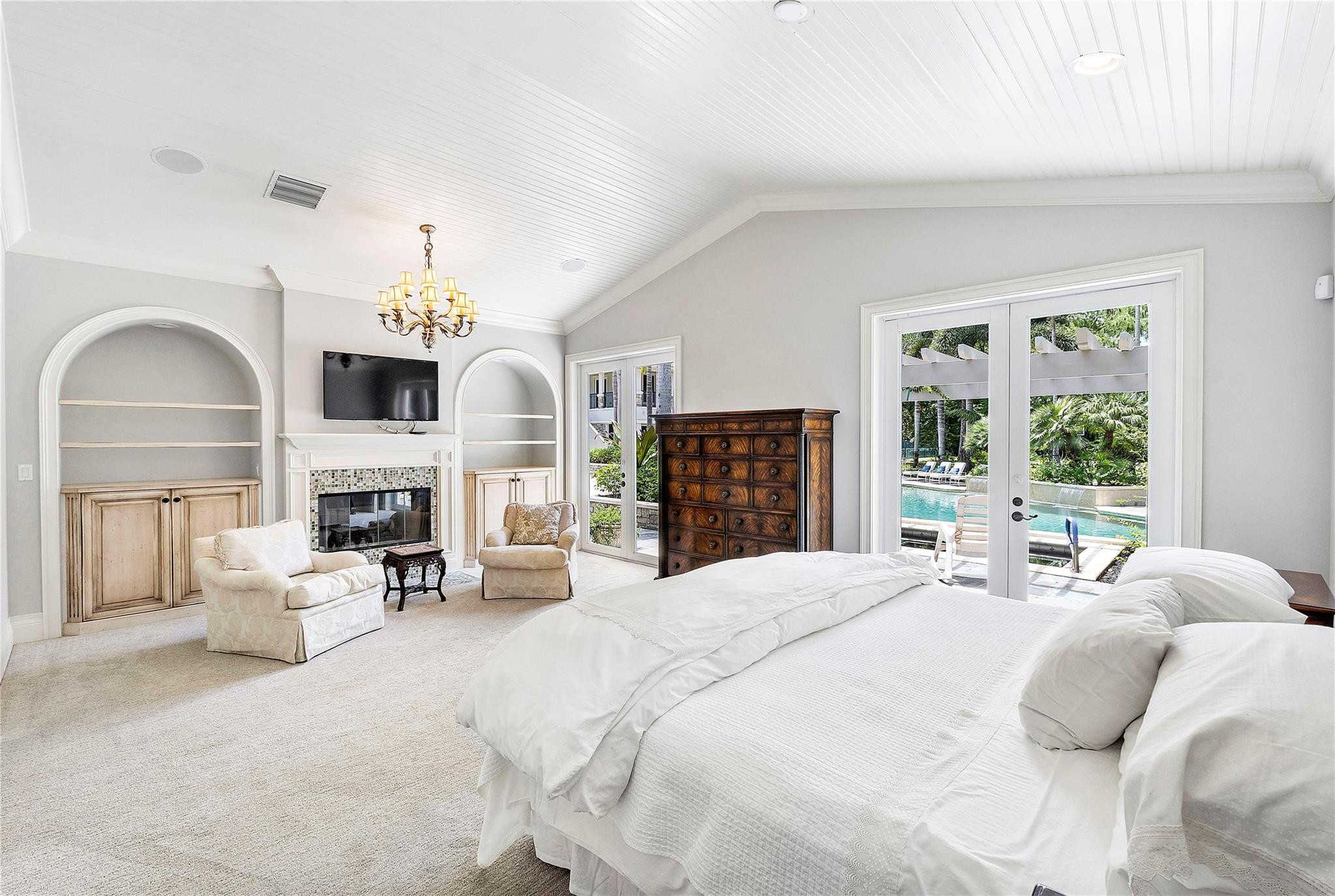 8800 NW 70th Court